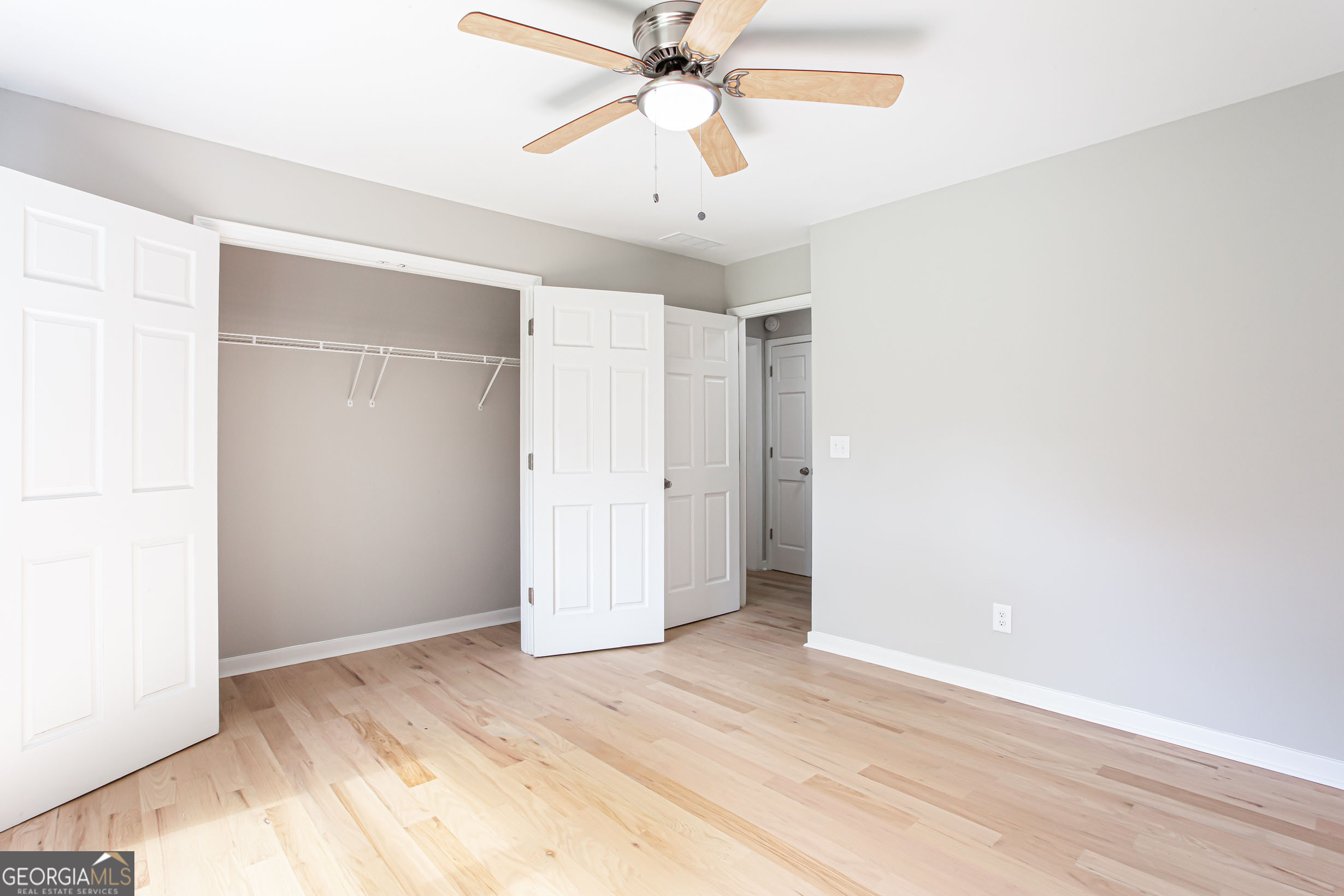 1055 Windridge Drive Property Photo 34