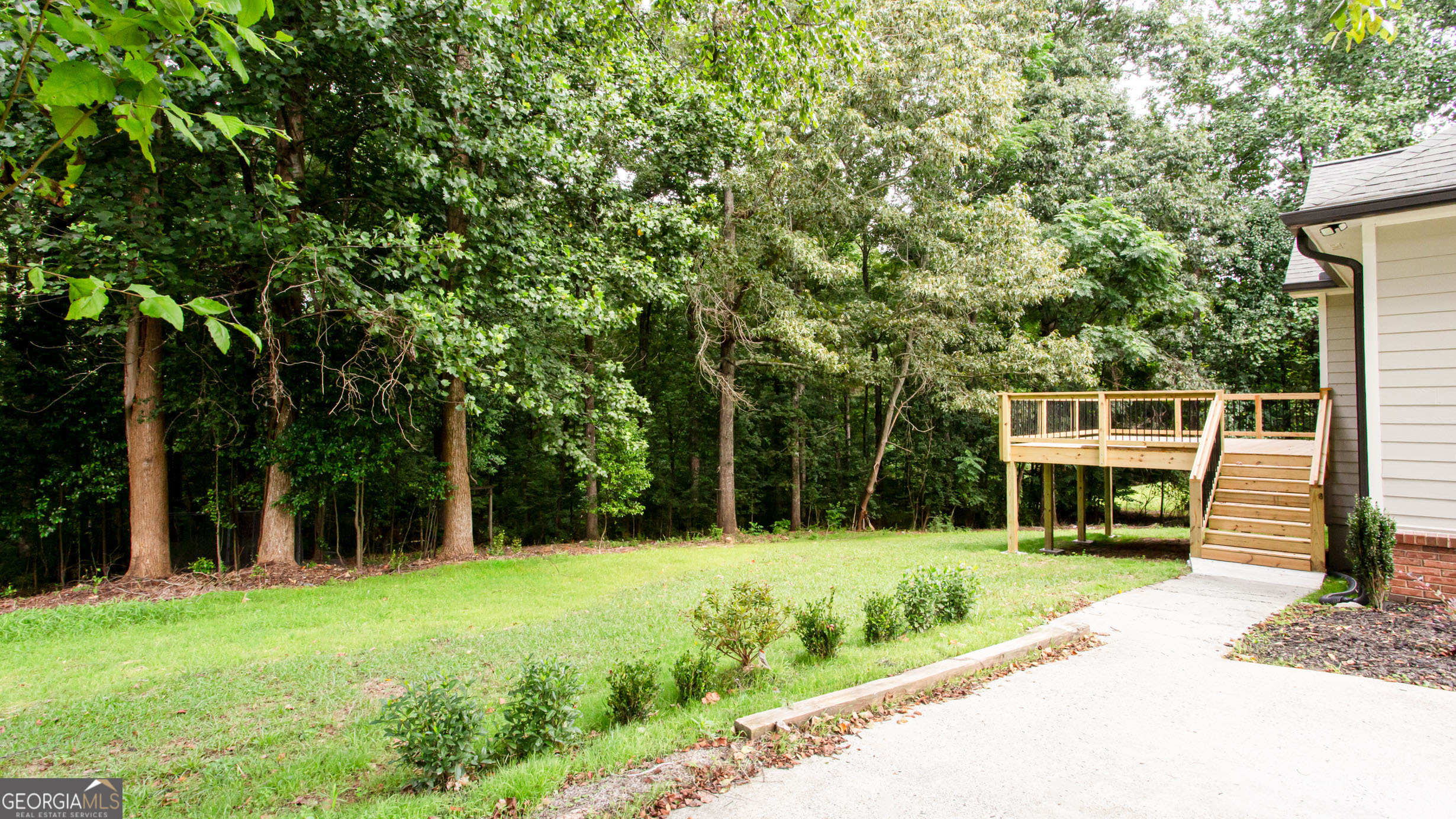 1055 Windridge Drive Property Photo 43