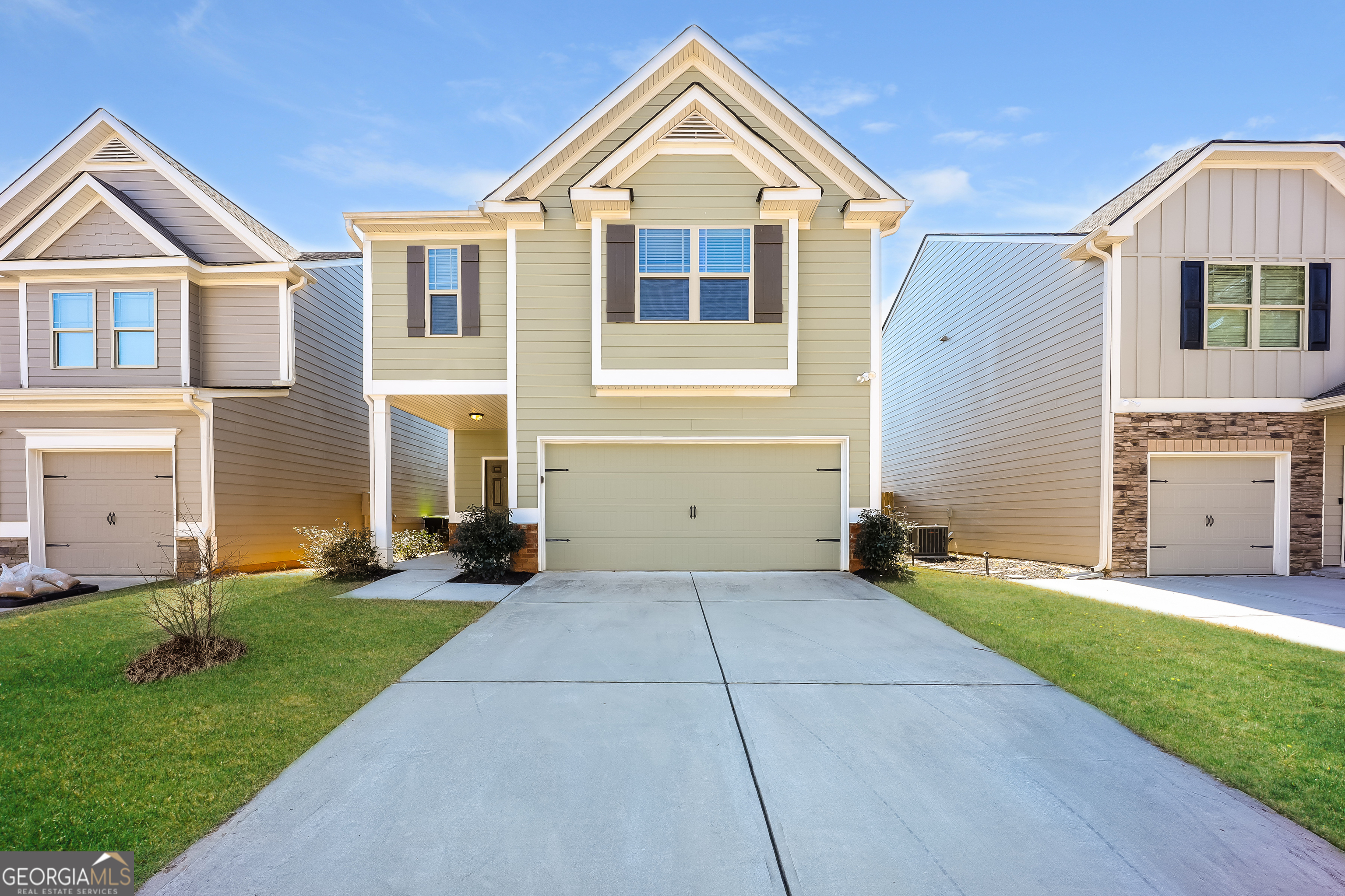 110 Seabreeze Court Property Photo 1