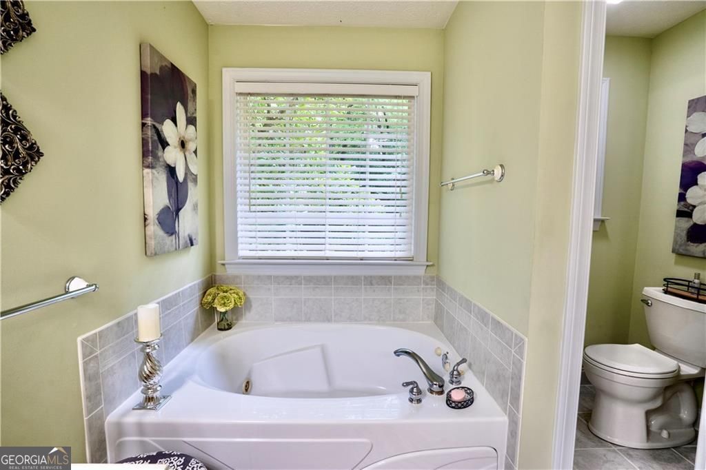 48 Arnolds Path Property Photo 18