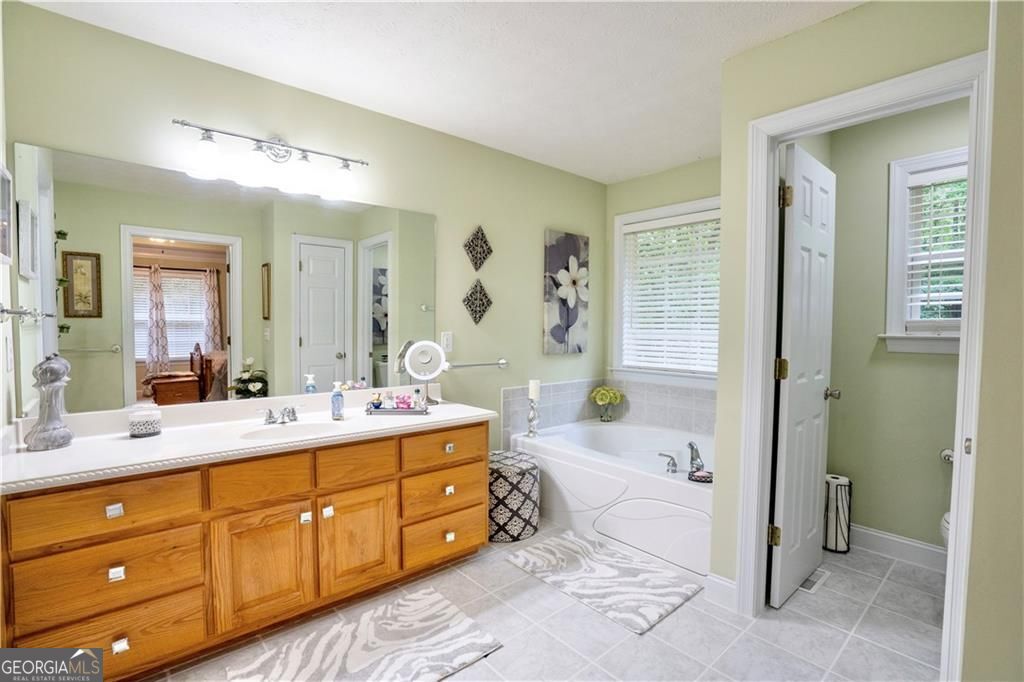 48 Arnolds Path Property Photo 19