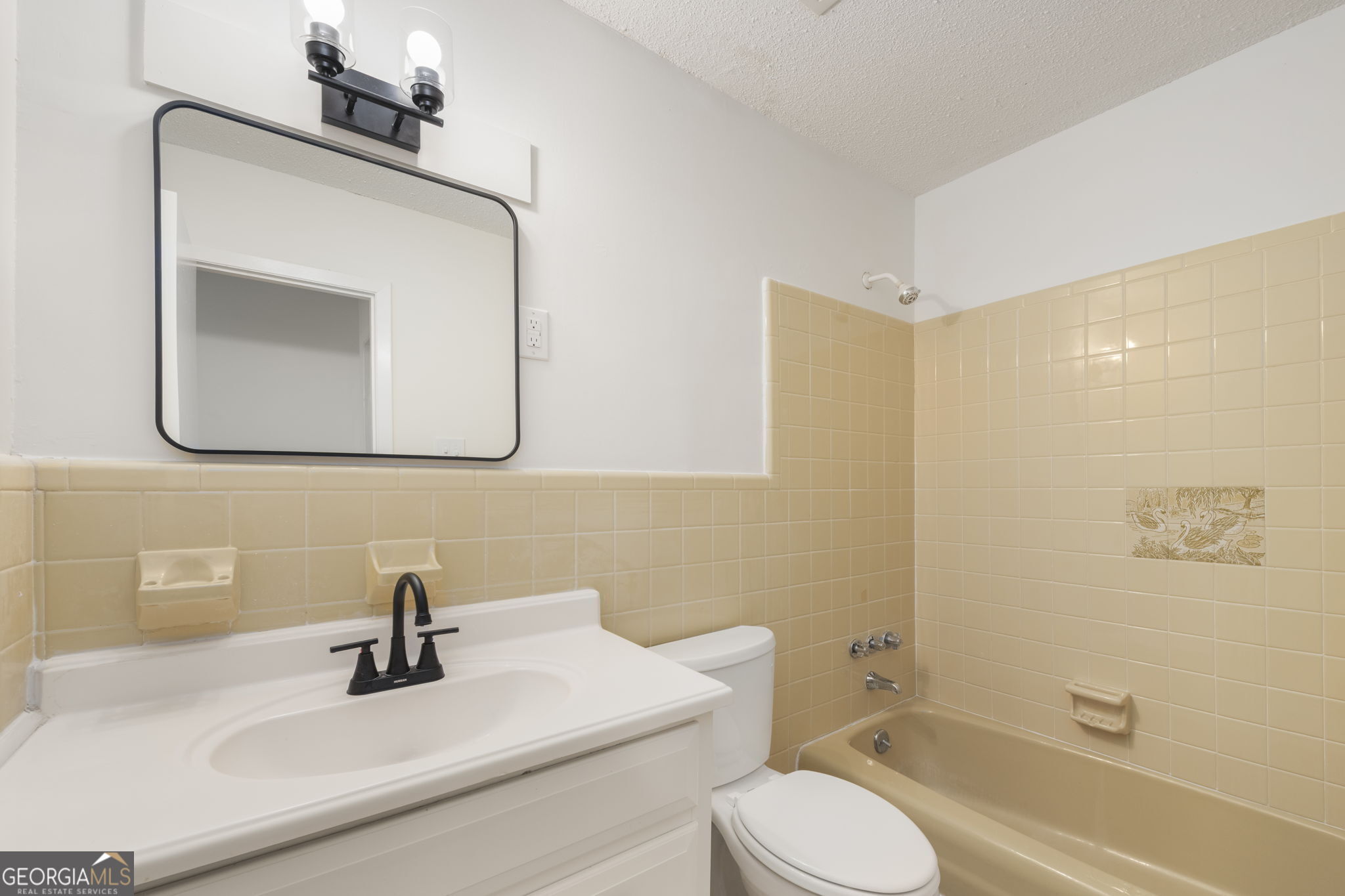 608 Meadowridge Drive Property Photo 24