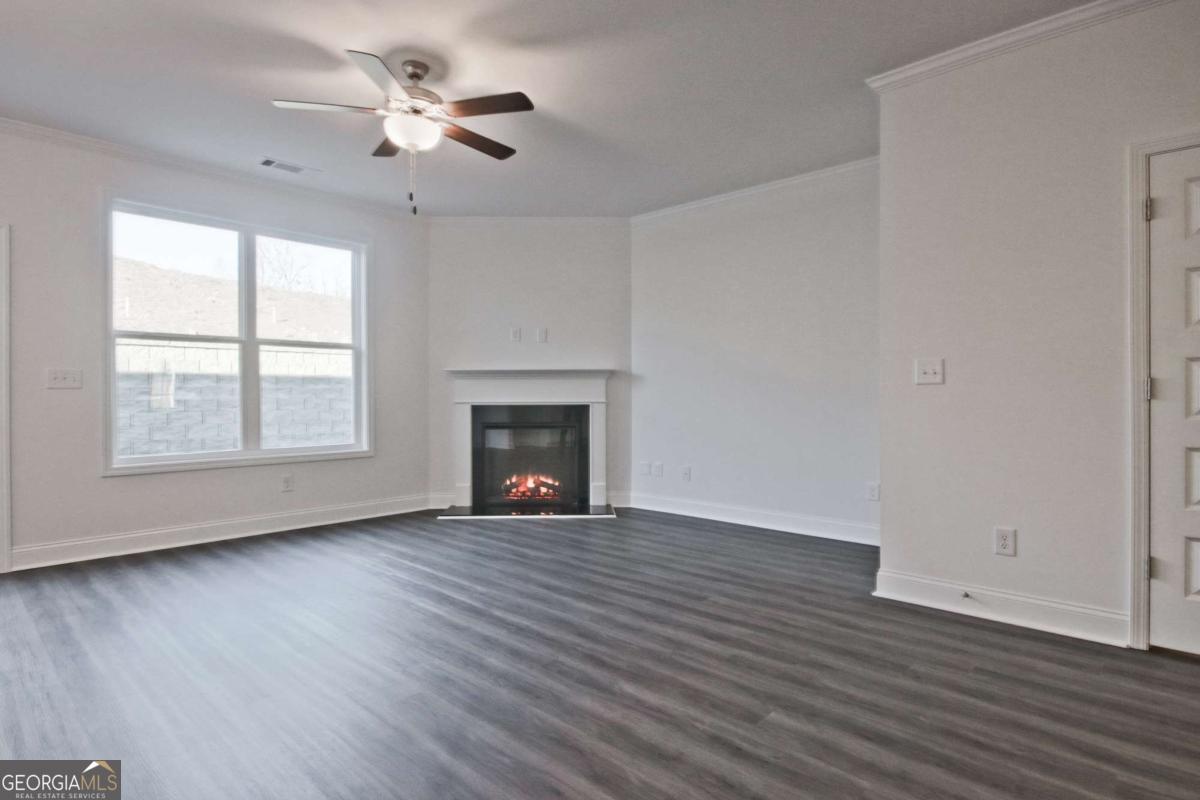 4003 Streamlet Way # 159 Property Photo 6