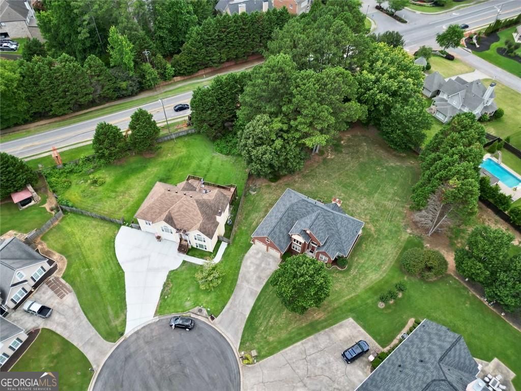 245 Walford Court Property Photo 5