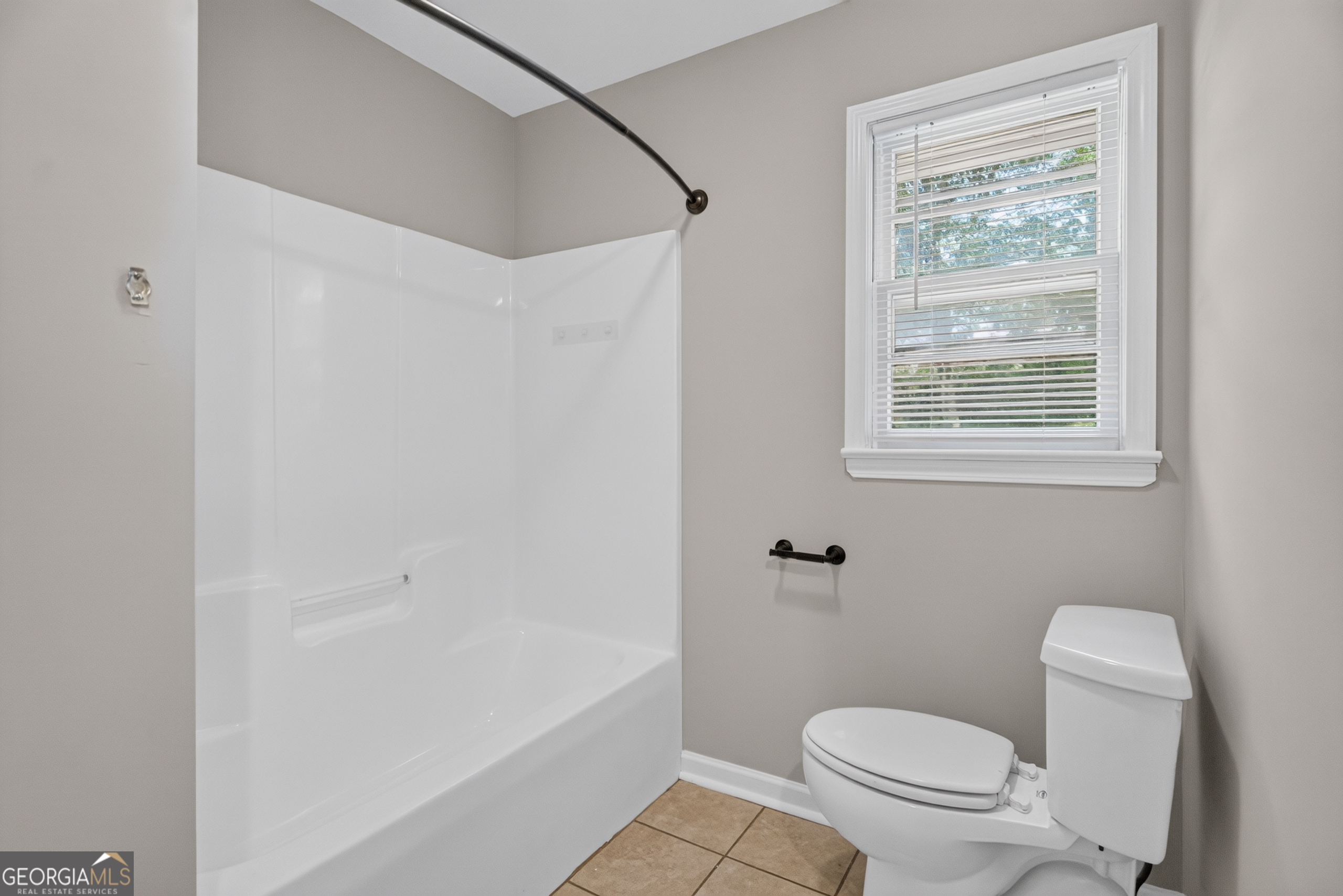 204 S Chilton Crescent Property Photo 13