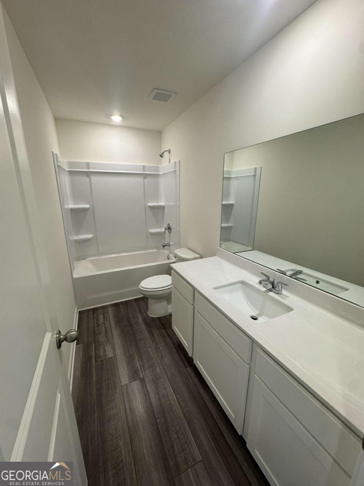 367 Silverton Drive Property Photo 12
