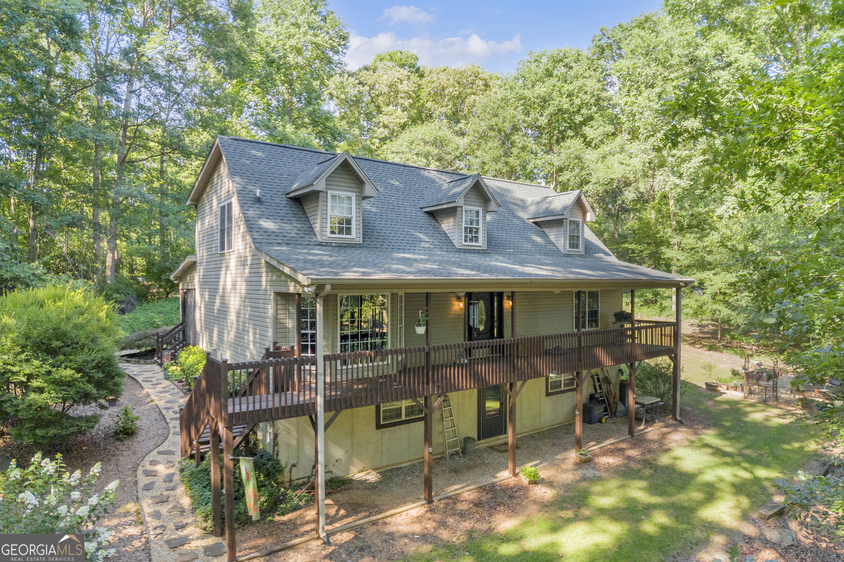 510 McKie Road Property Photo 1