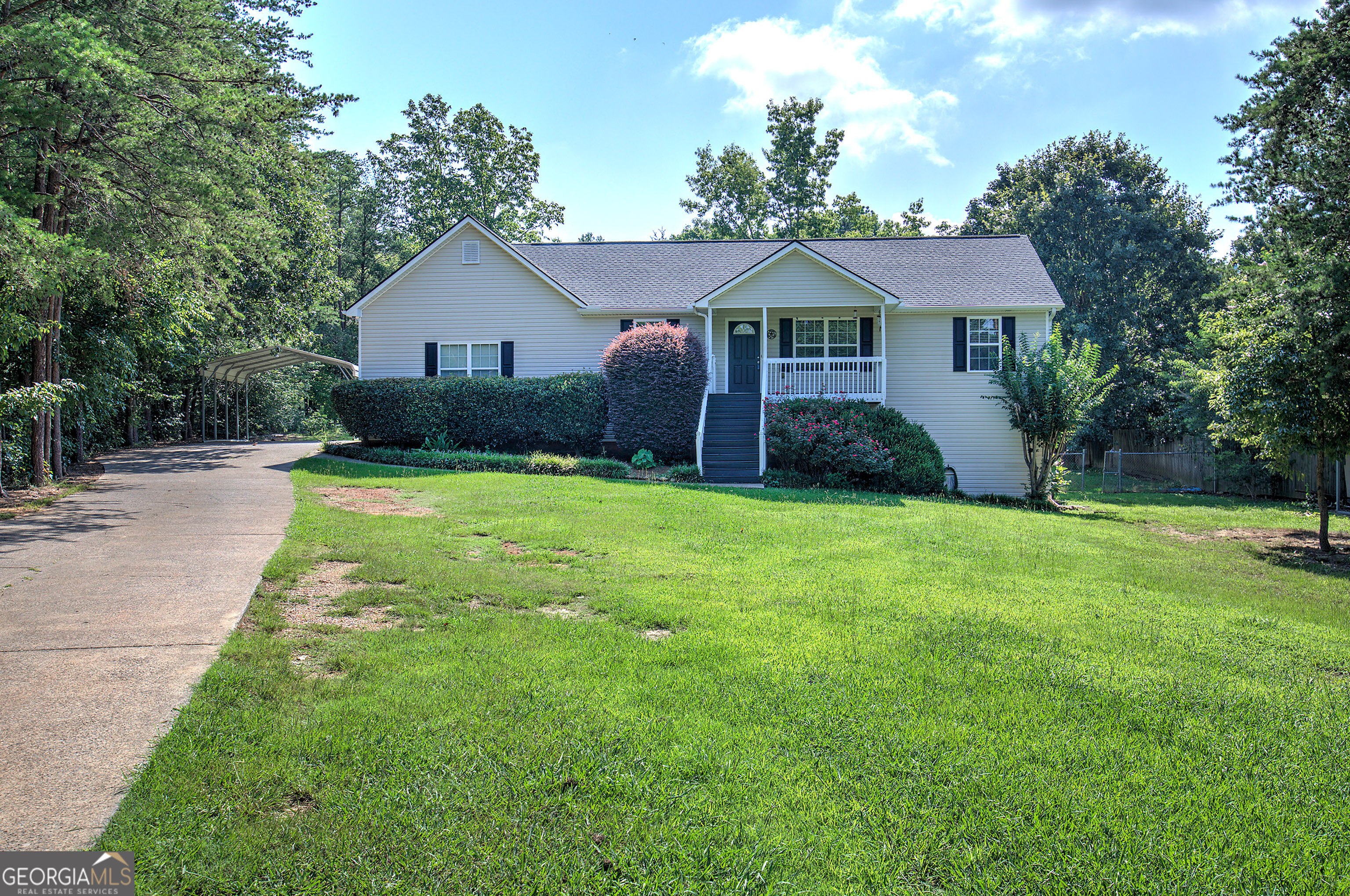 49 Indian Hills Drive Property Photo 2