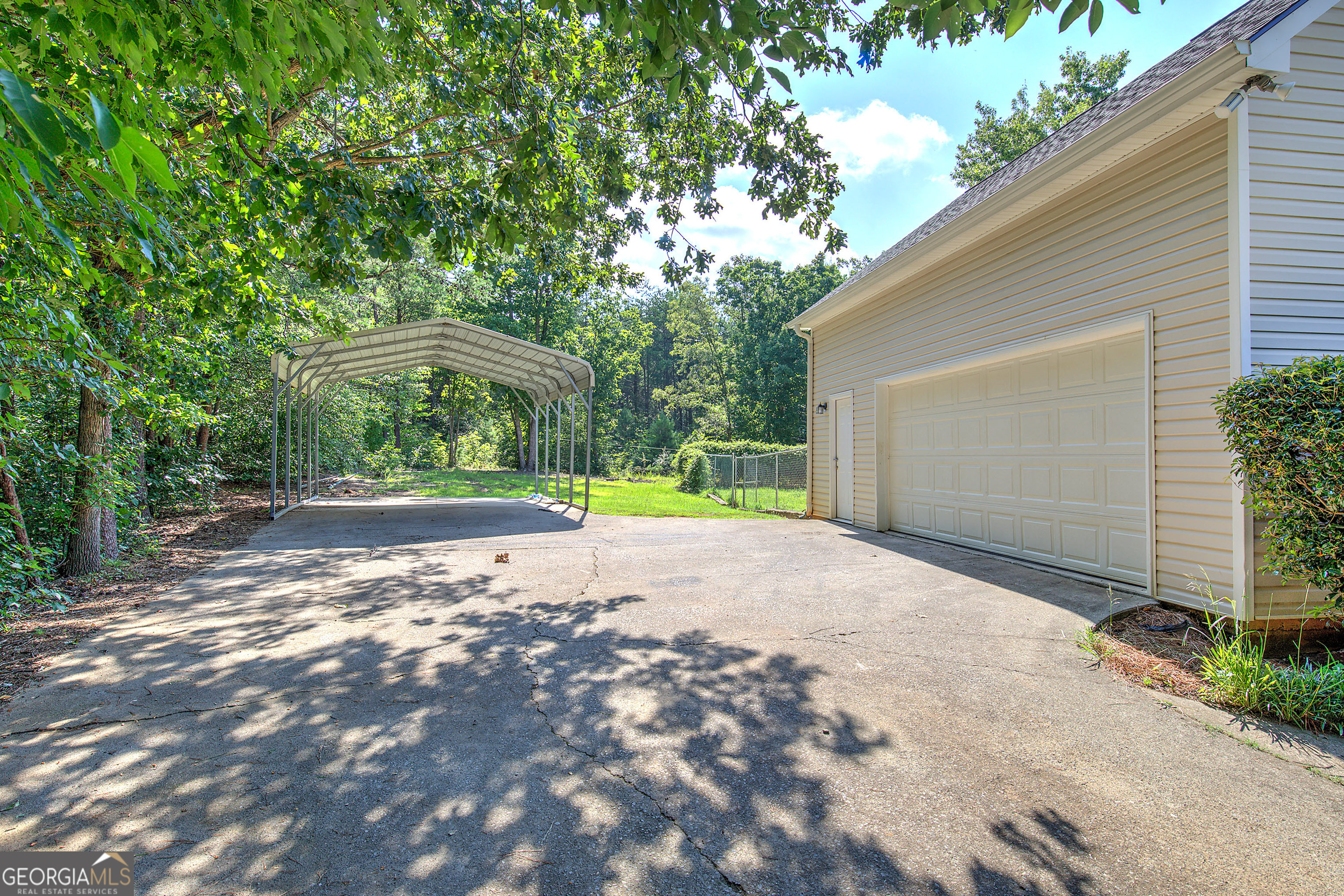 49 Indian Hills Drive Property Photo 5