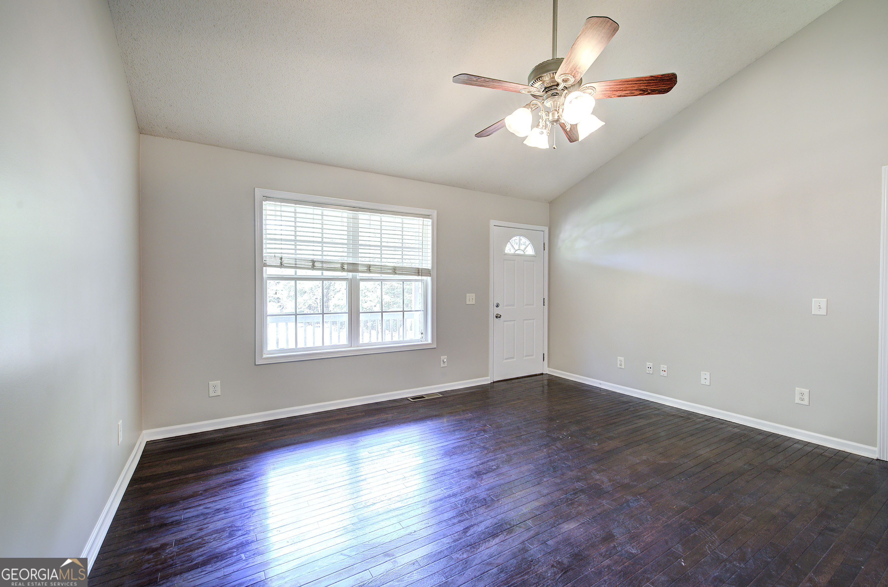 49 Indian Hills Drive Property Photo 14