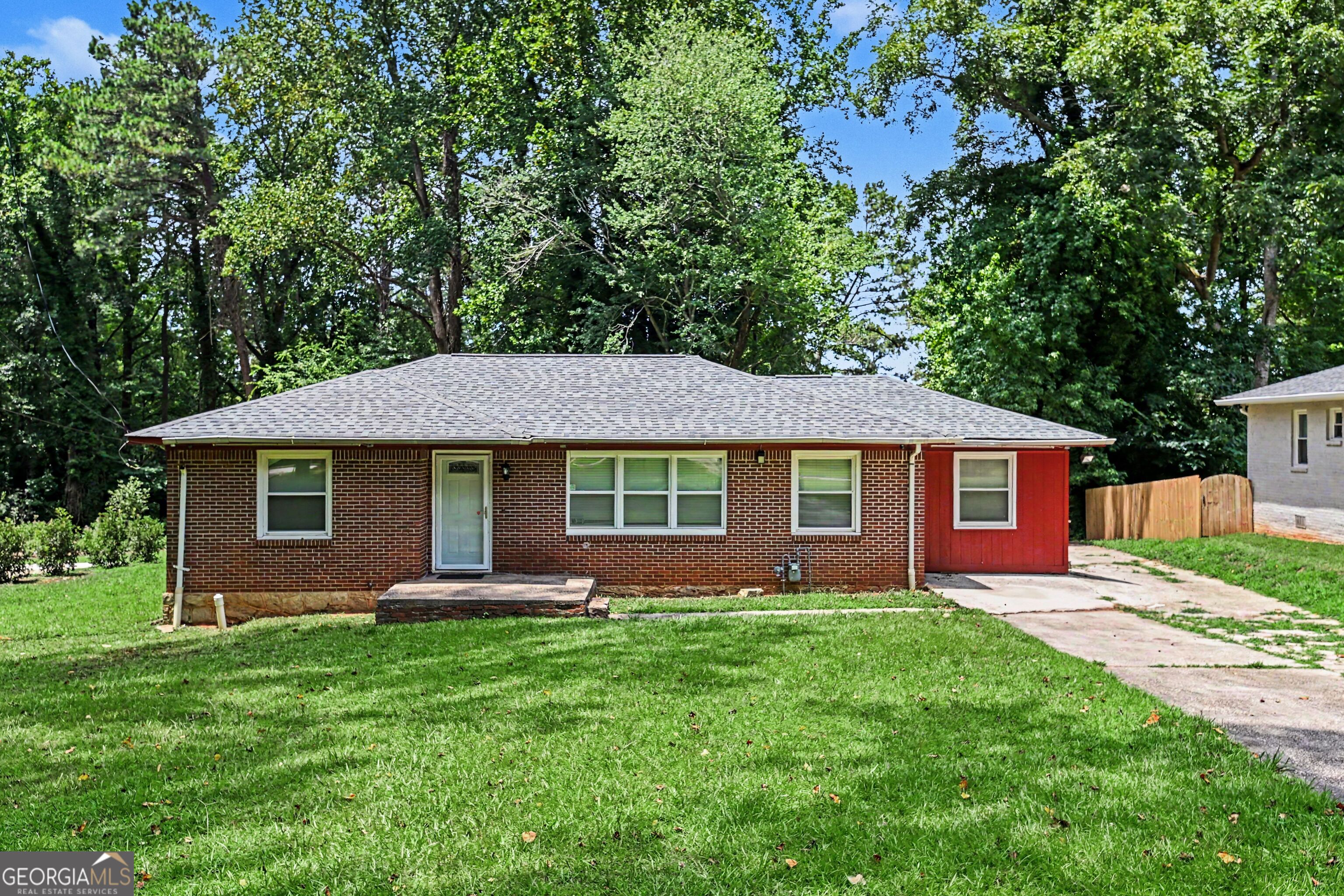 2229 Beecher Circle SW Property Photo 1