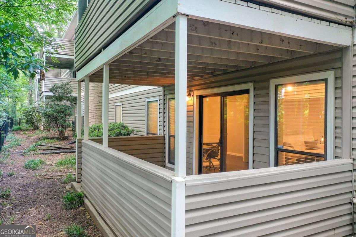 1306 Wynnes Ridge Circle Se Property Photo 17