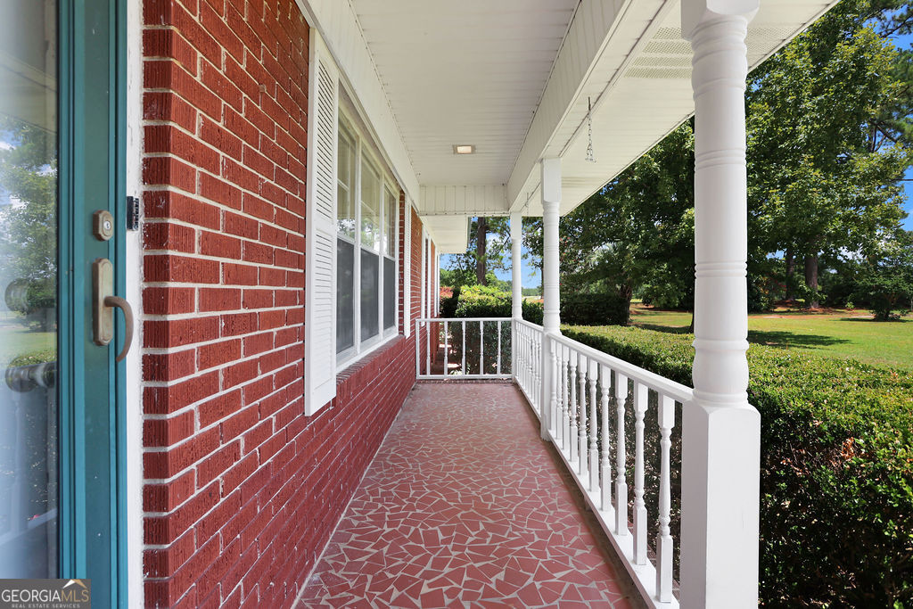 2362 Millen Highway Property Photo 3