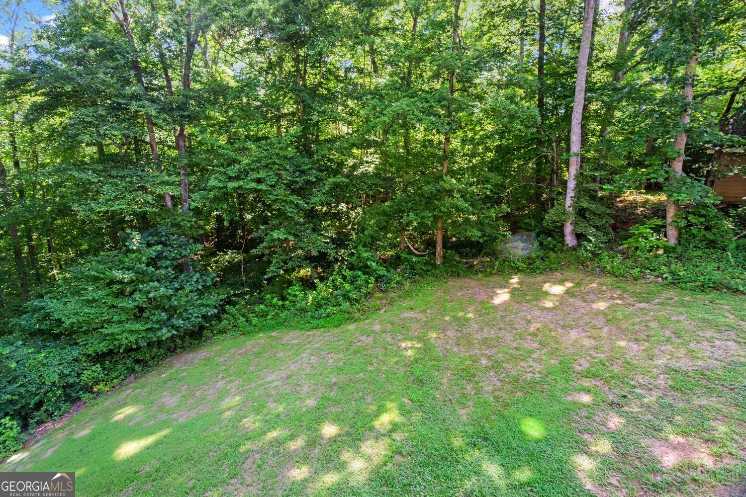 147 Dawson Manor Drive Property Photo 2