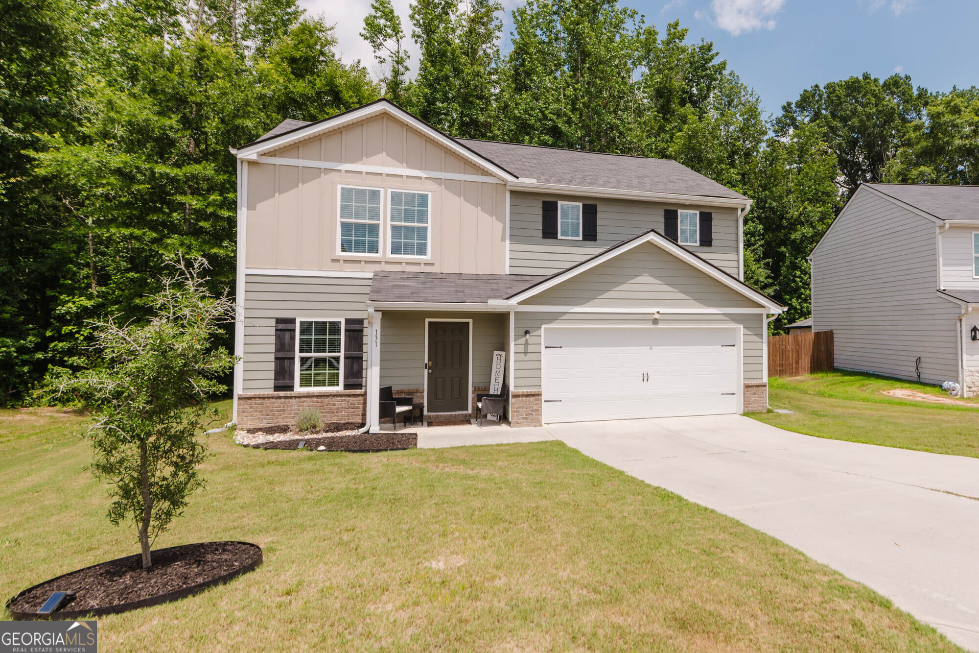131 Catalpa Road Property Photo 2
