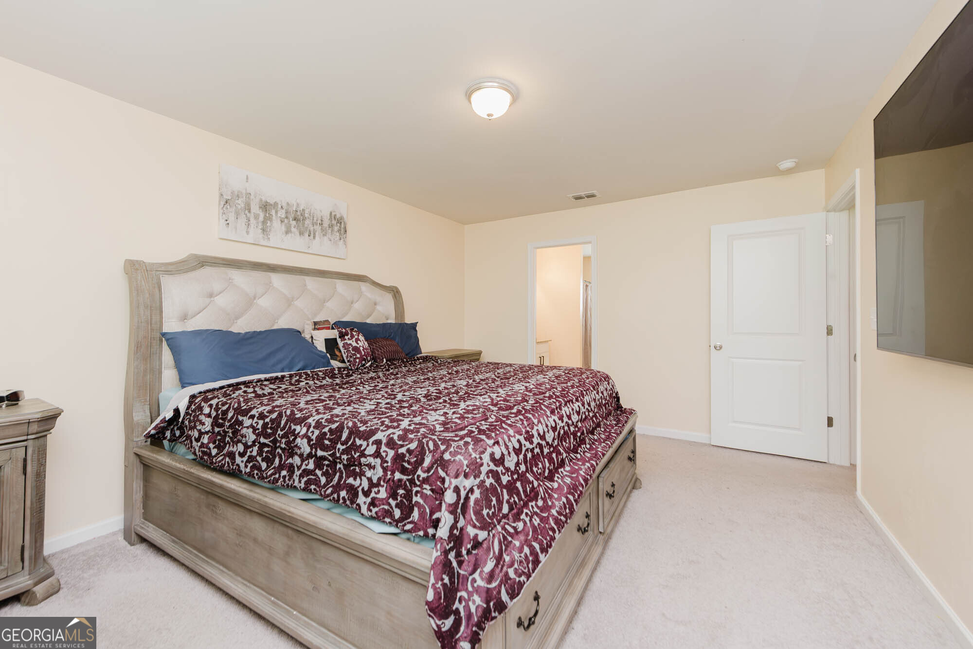 131 Catalpa Road Property Photo 14