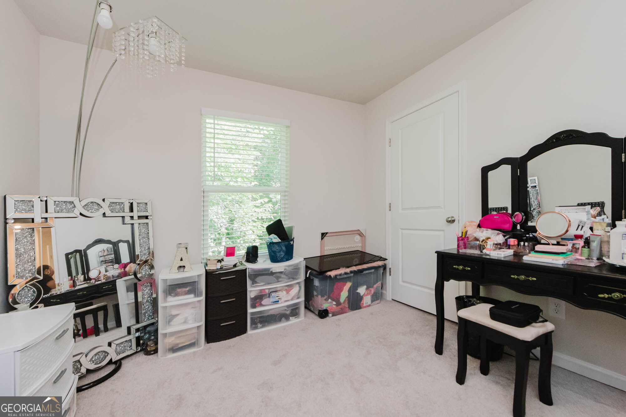 131 Catalpa Road Property Photo 18
