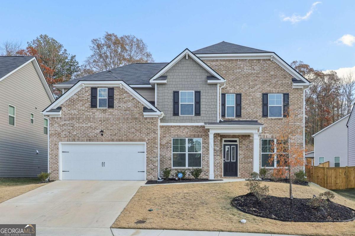 1147 Trident Maple Chase