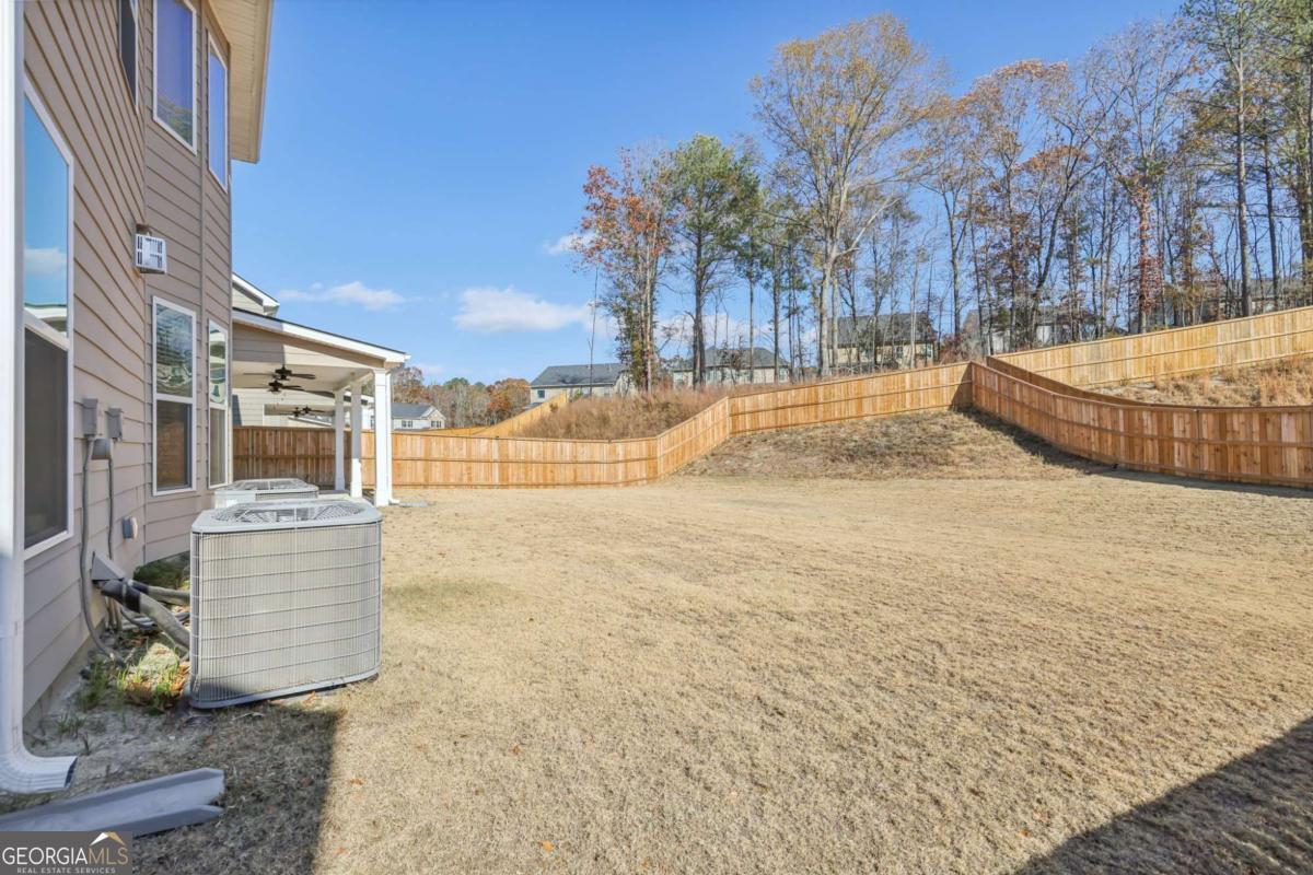 1147 Trident Maple Chase Property Photo 46