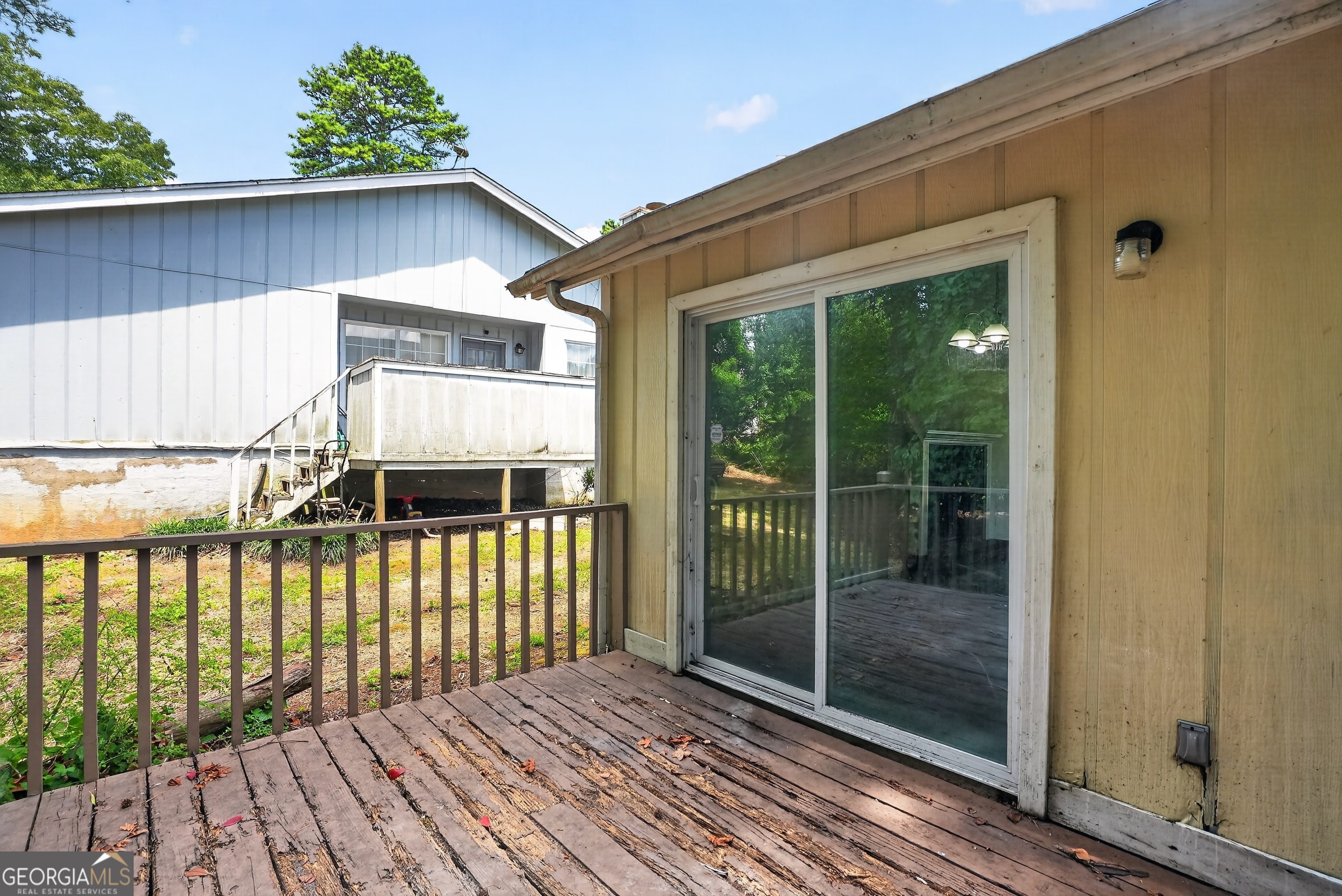 2045 Marbut Forest Drive Property Photo 8