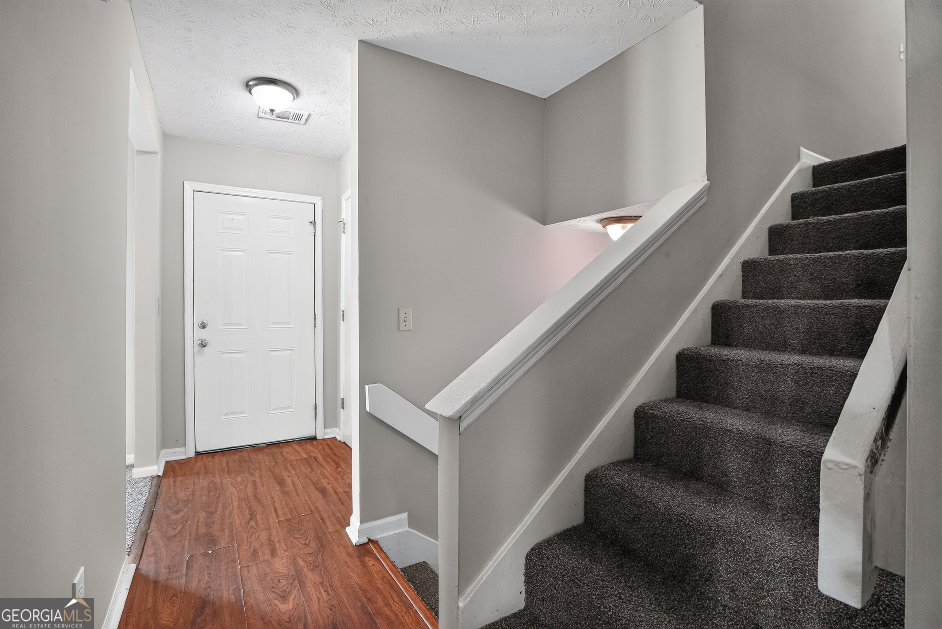 2045 Marbut Forest Drive Property Photo 12