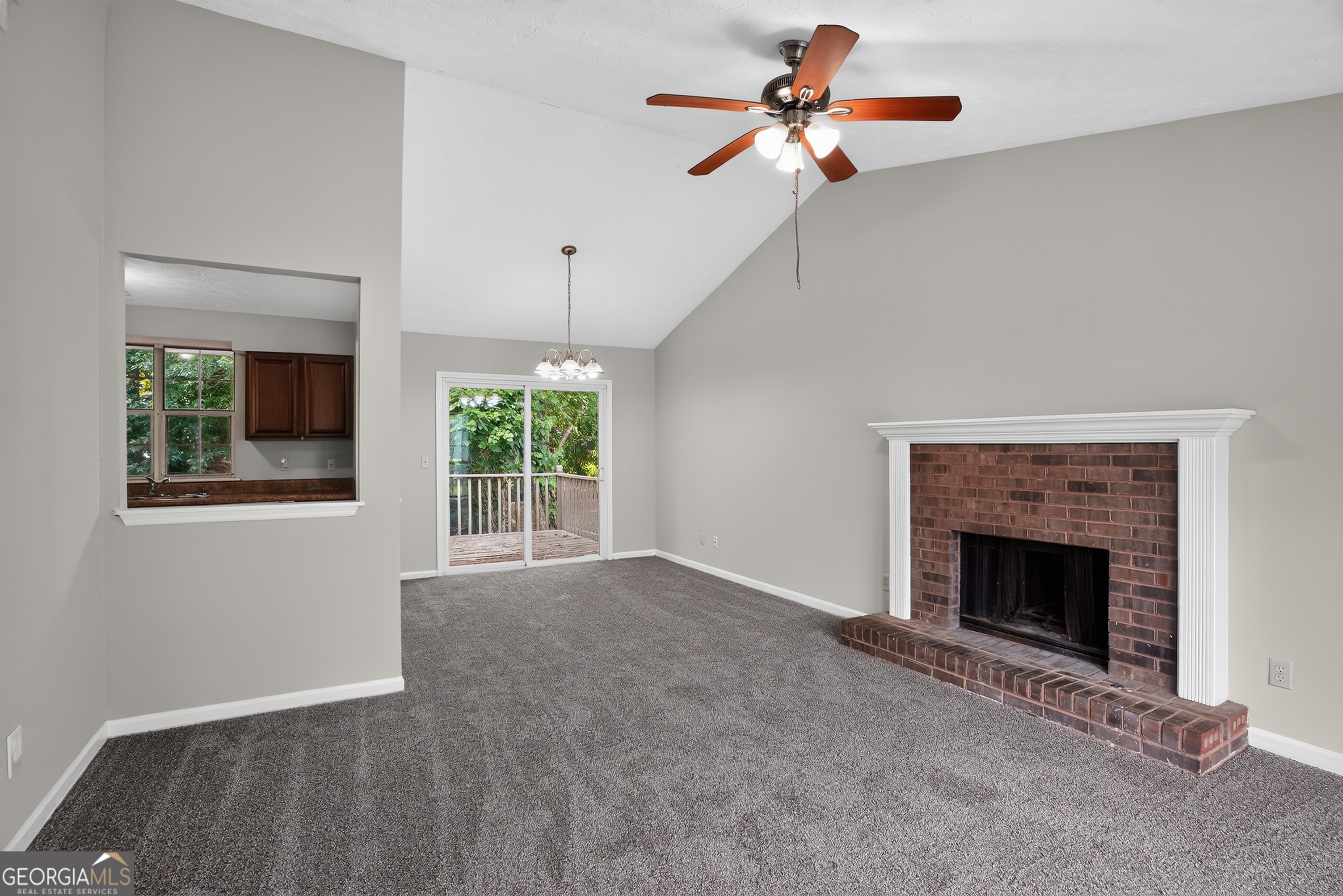 2045 Marbut Forest Drive Property Photo 15
