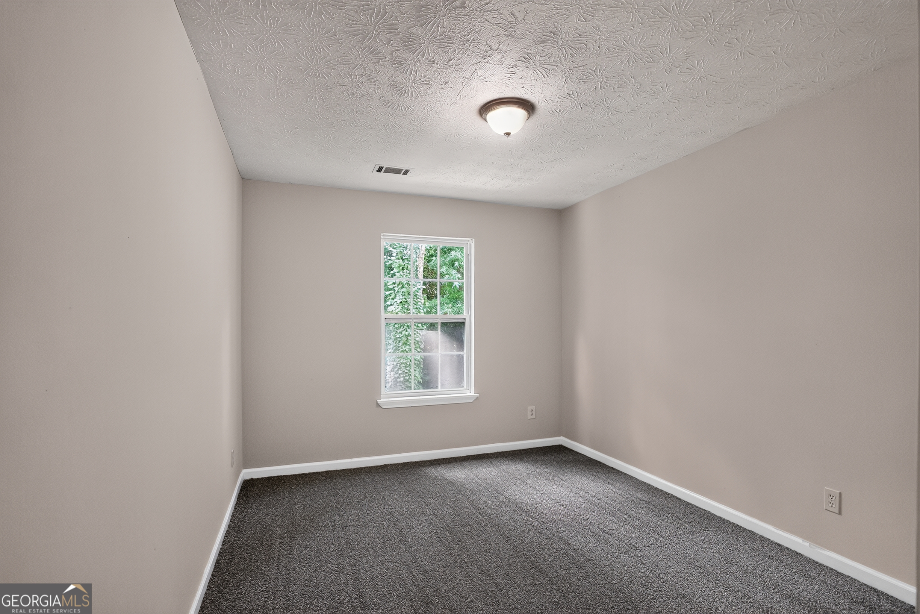 2045 Marbut Forest Drive Property Photo 29