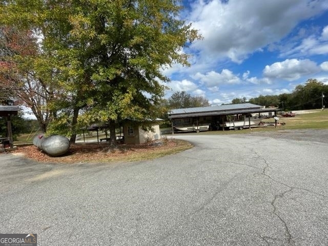 2787 Emery Highway Property Photo 4