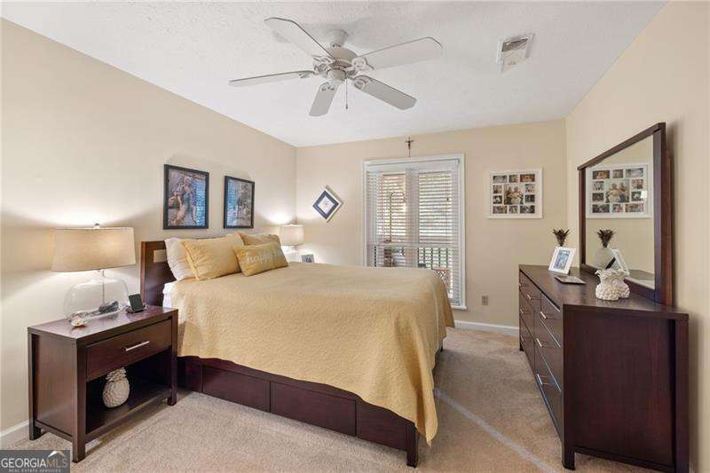 525 Warm Springs Circle Property Photo 9