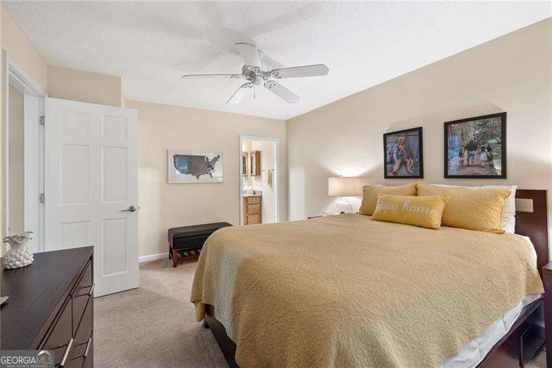 525 Warm Springs Circle Property Photo 11
