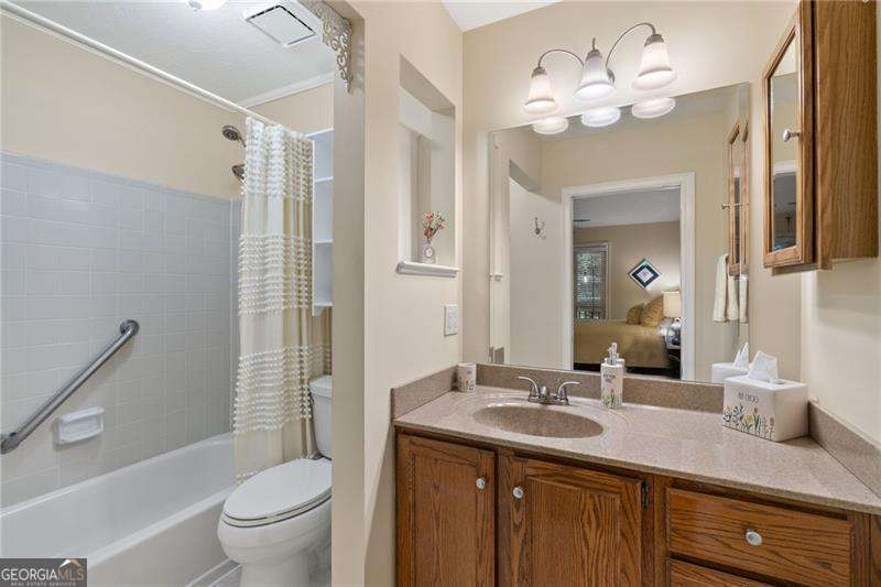 525 Warm Springs Circle Property Photo 12