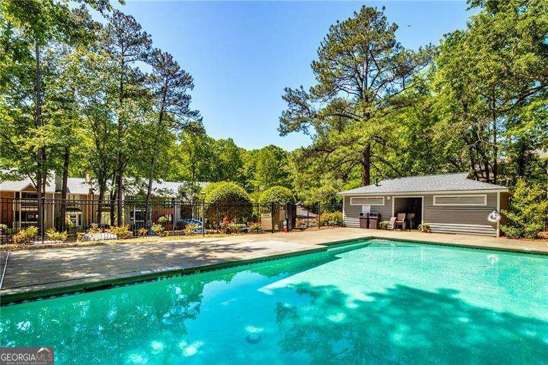 525 Warm Springs Circle Property Photo 25