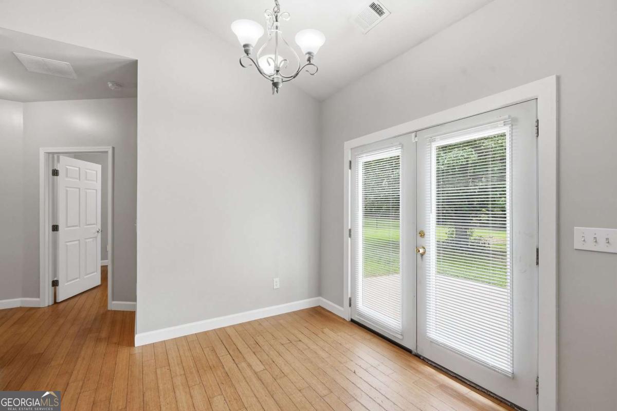 3115 Sunlight Drive Property Photo 5
