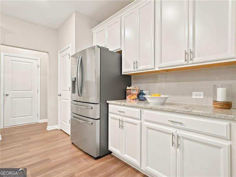 495 Duval Drive Property Photo 5