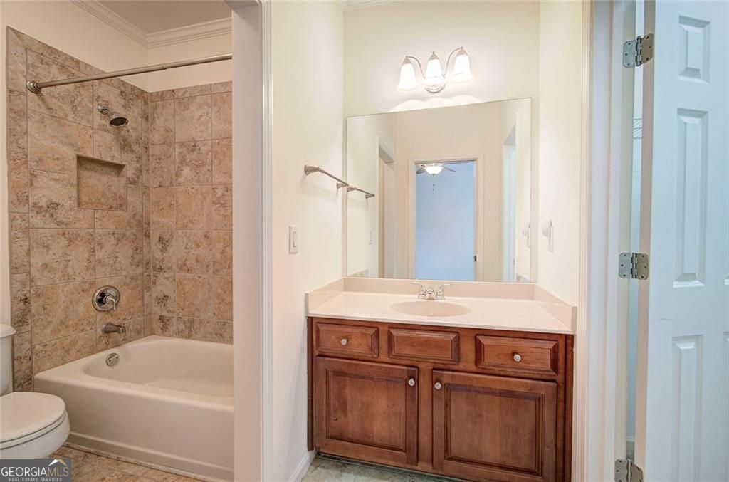 5205 Waters Edge Trail Property Photo 30