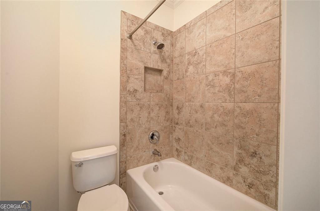 5205 Waters Edge Trail Property Photo 31