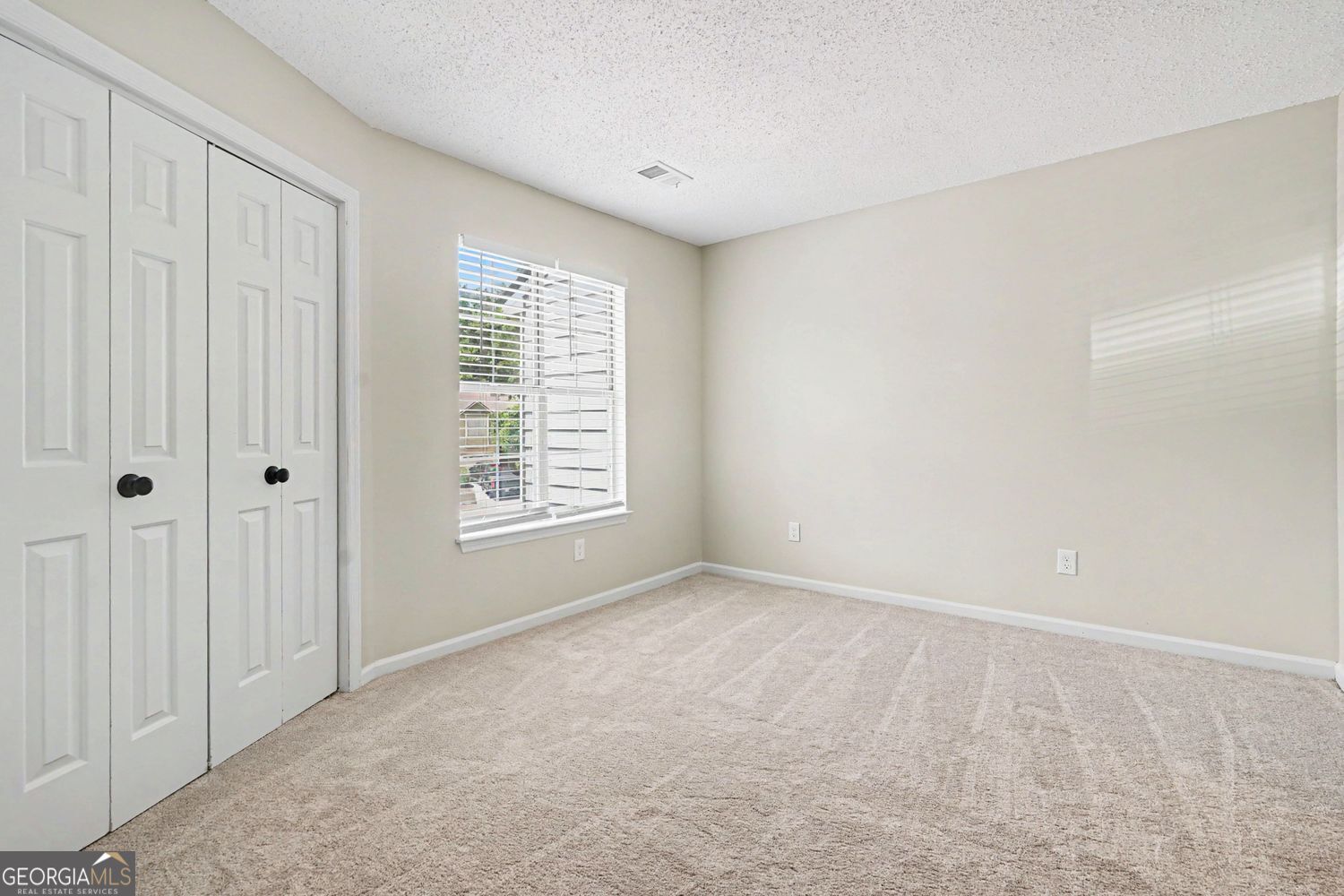 3284 Long Iron Place Property Photo 12