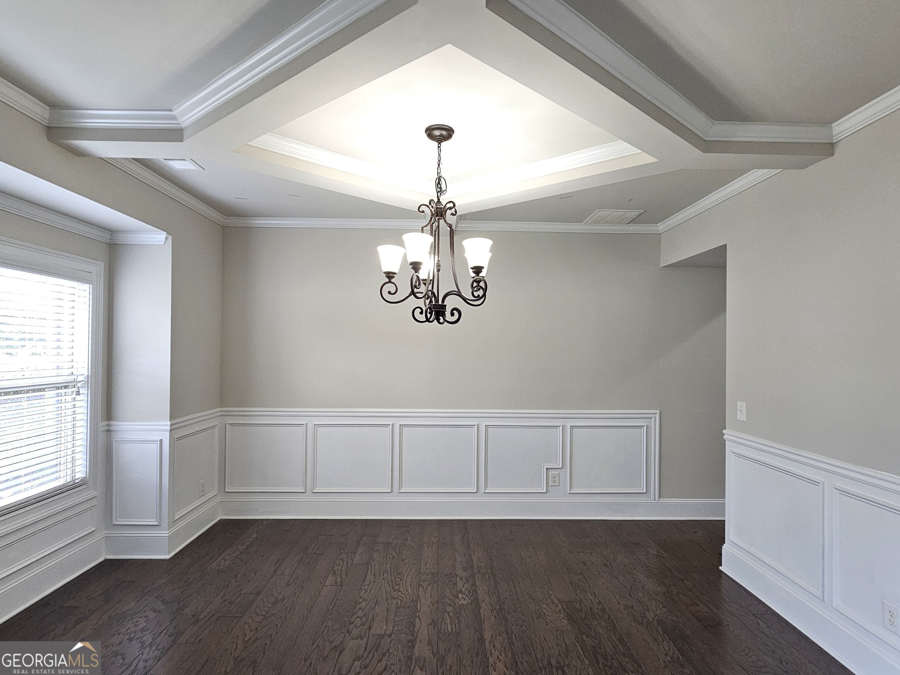 1374 Slate Bend Drive Property Photo 3