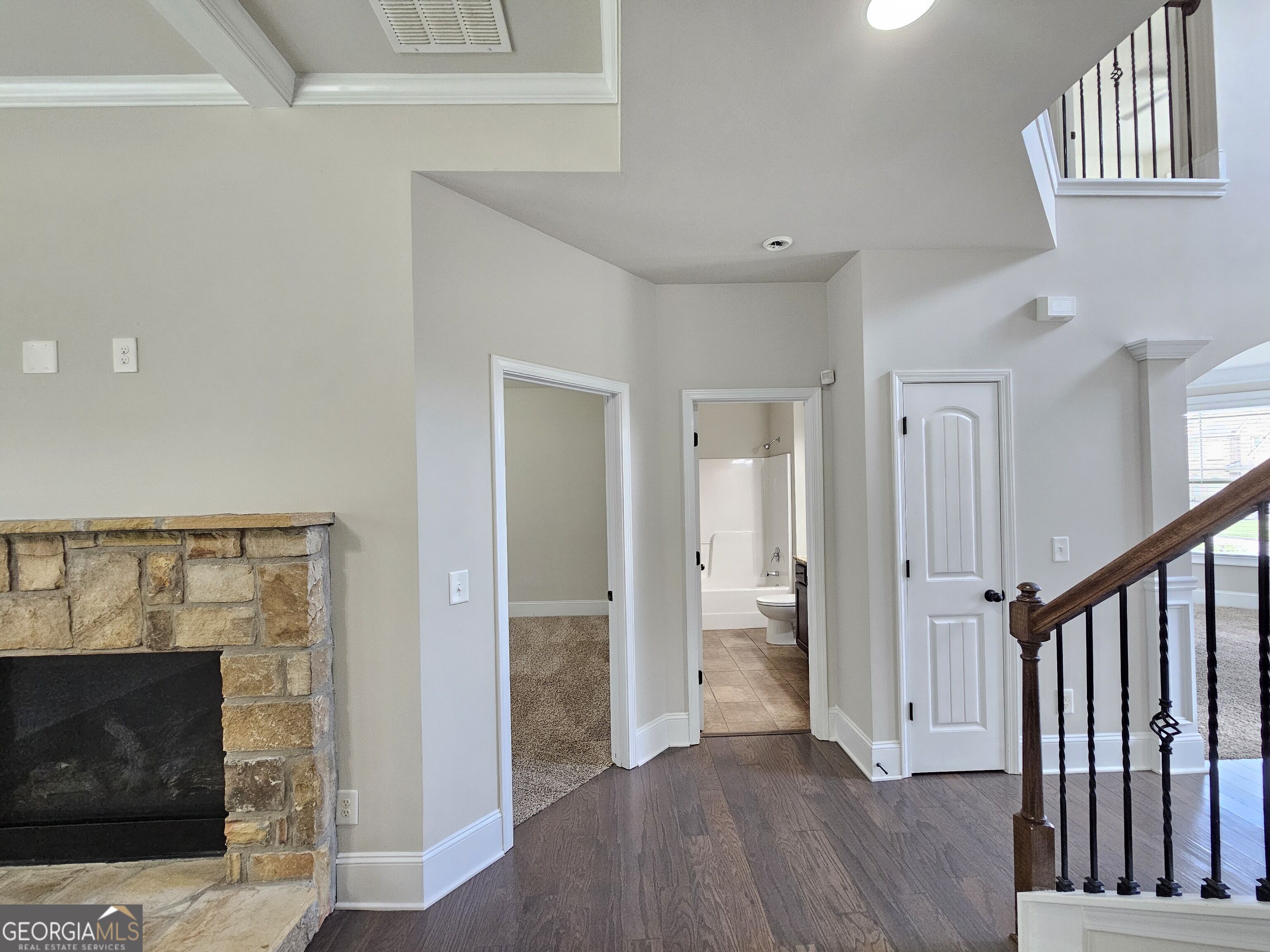 1374 Slate Bend Drive Property Photo 8