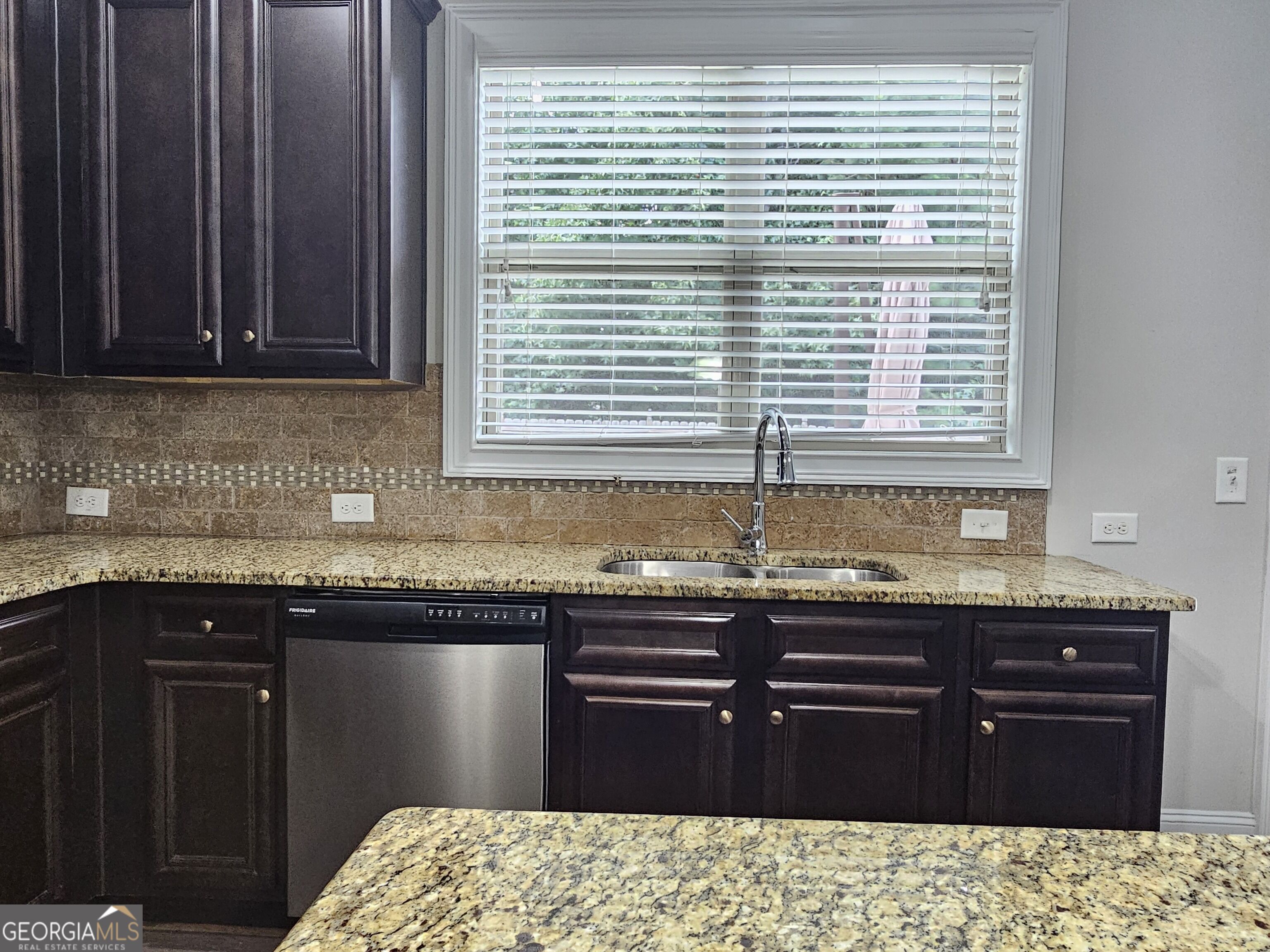 1374 Slate Bend Drive Property Photo 16