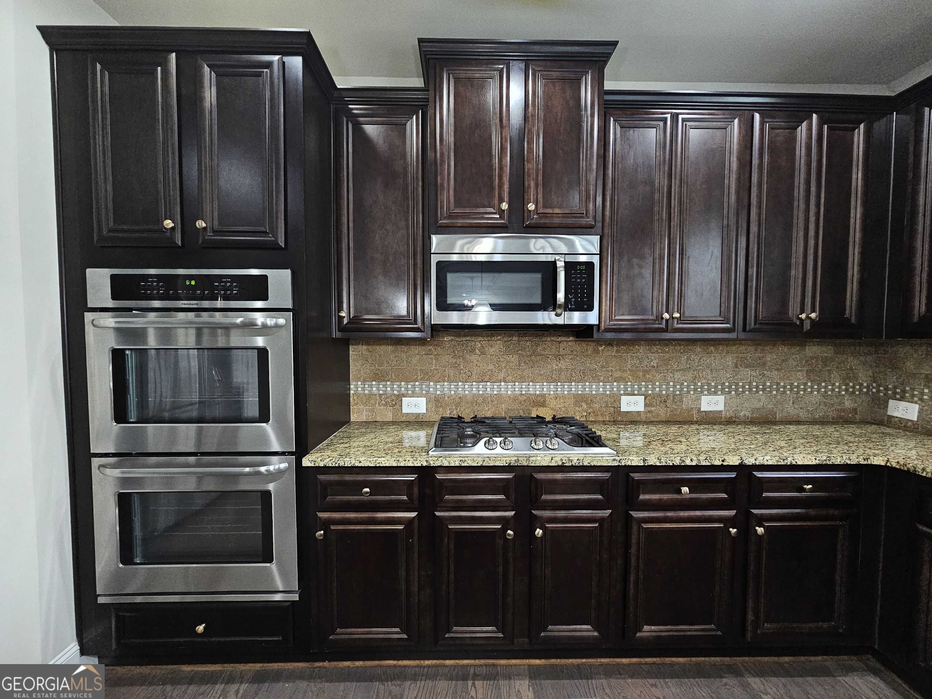 1374 Slate Bend Drive Property Photo 18
