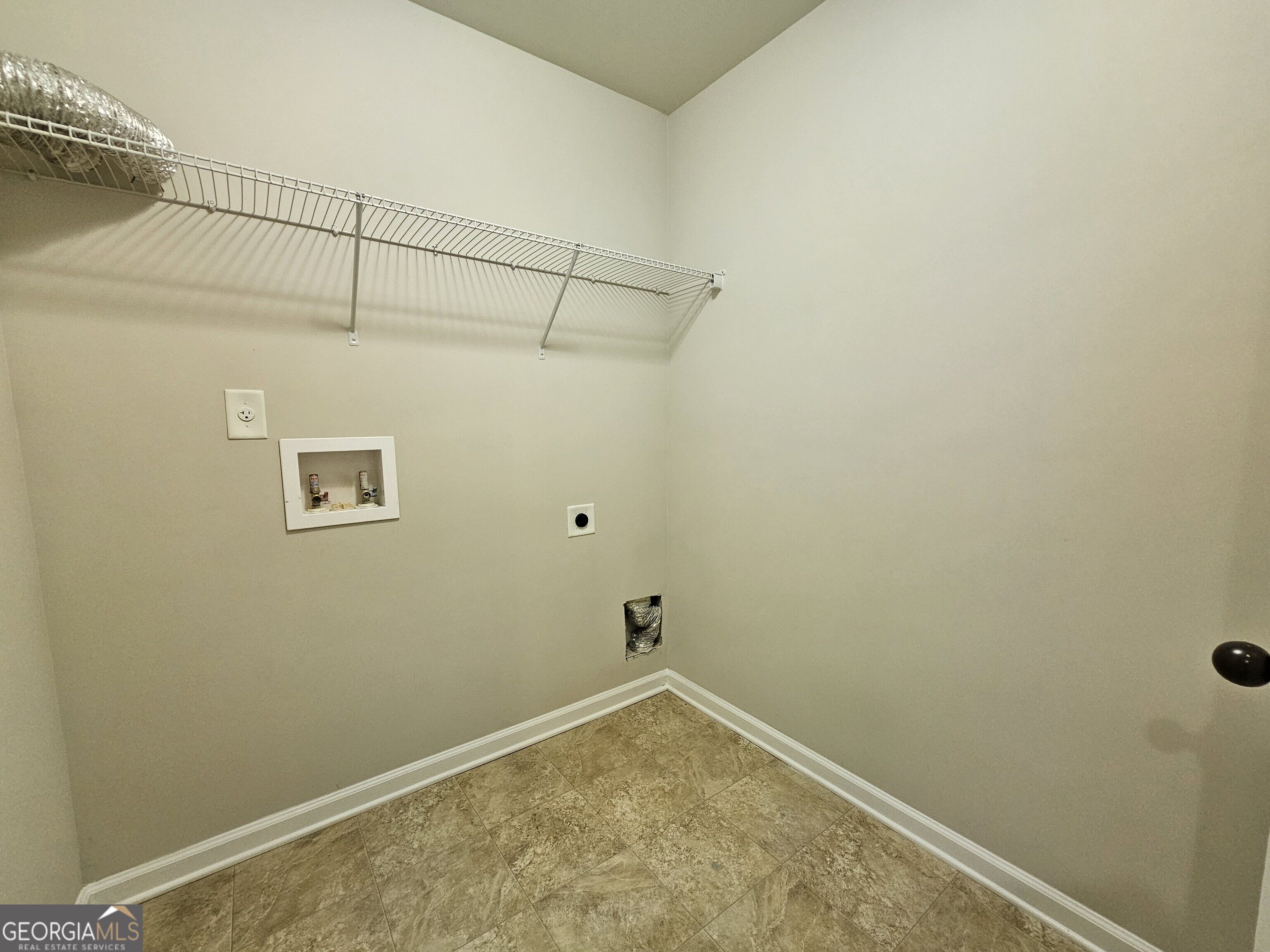 1374 Slate Bend Drive Property Photo 32