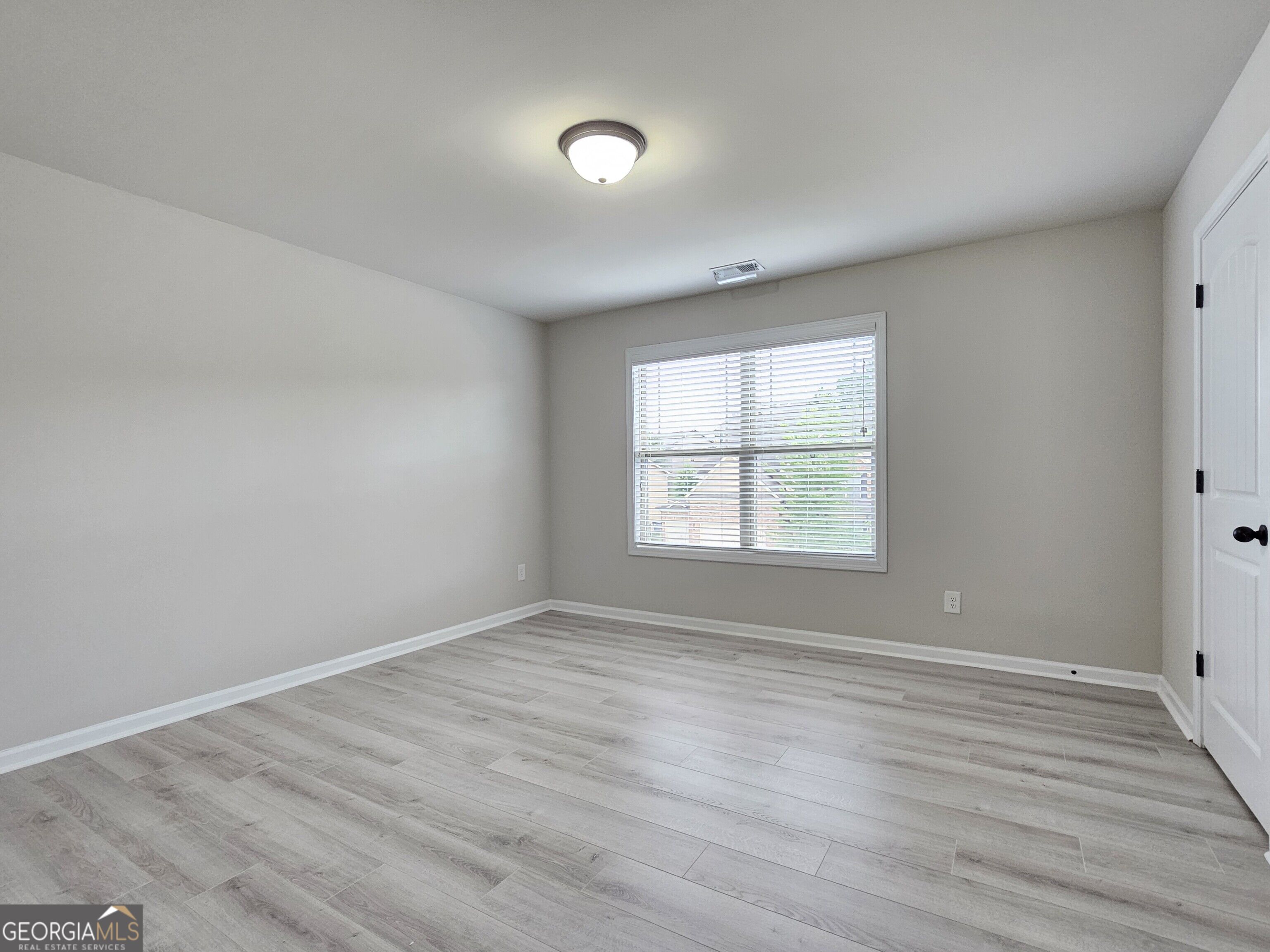 1374 Slate Bend Drive Property Photo 33