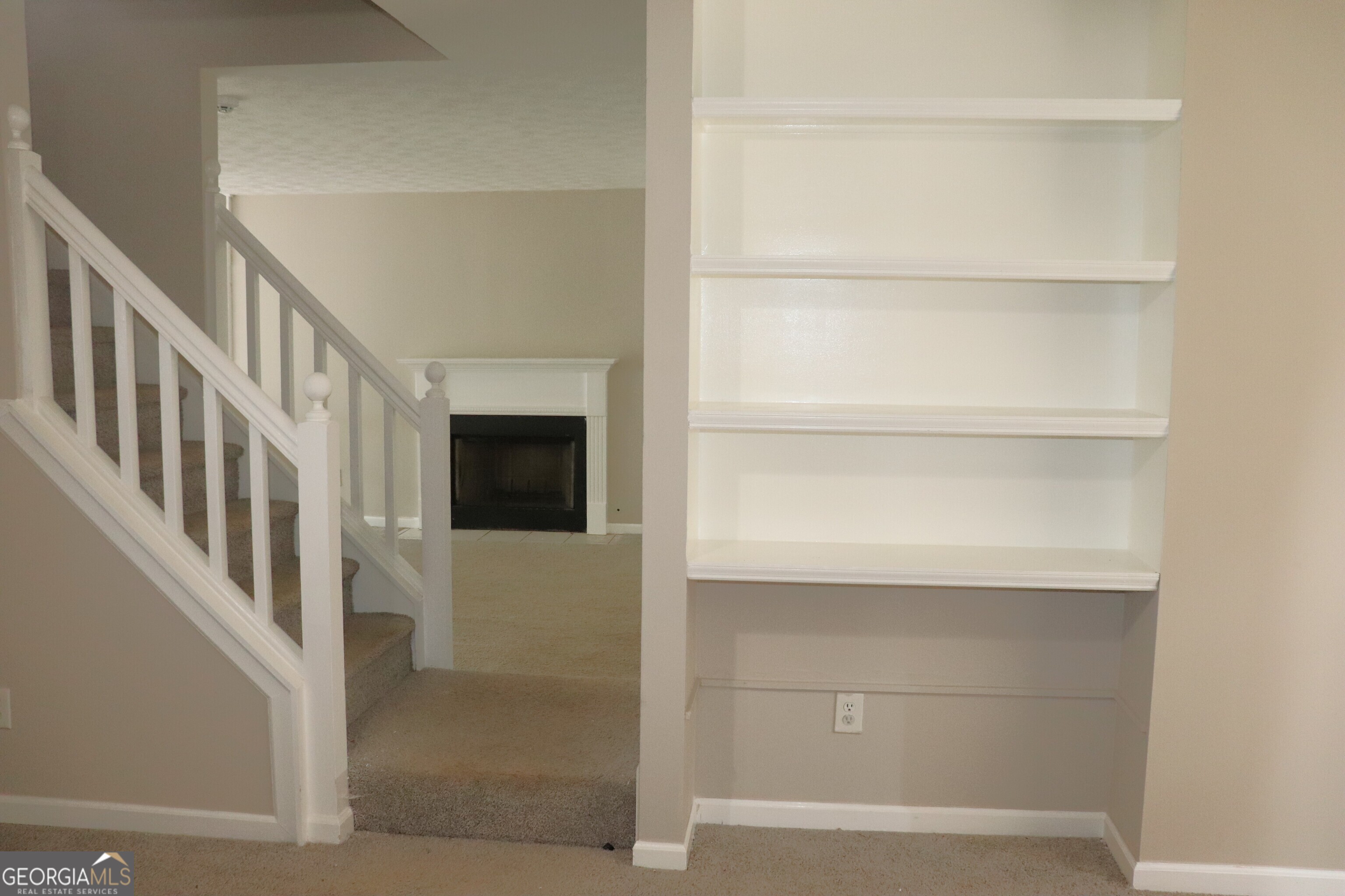 419 Thomas Jefferson Drive Property Photo 18