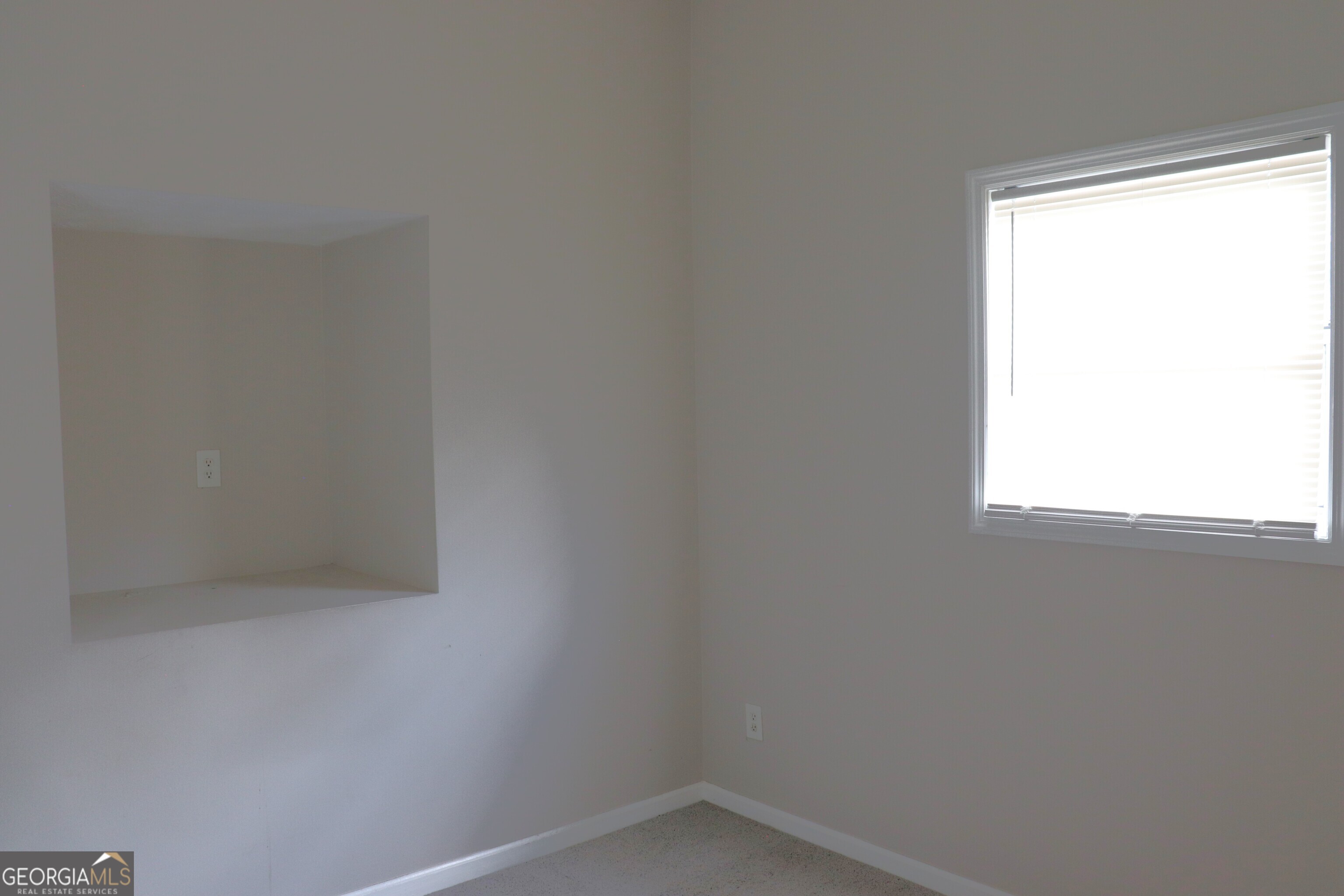 419 Thomas Jefferson Drive Property Photo 28