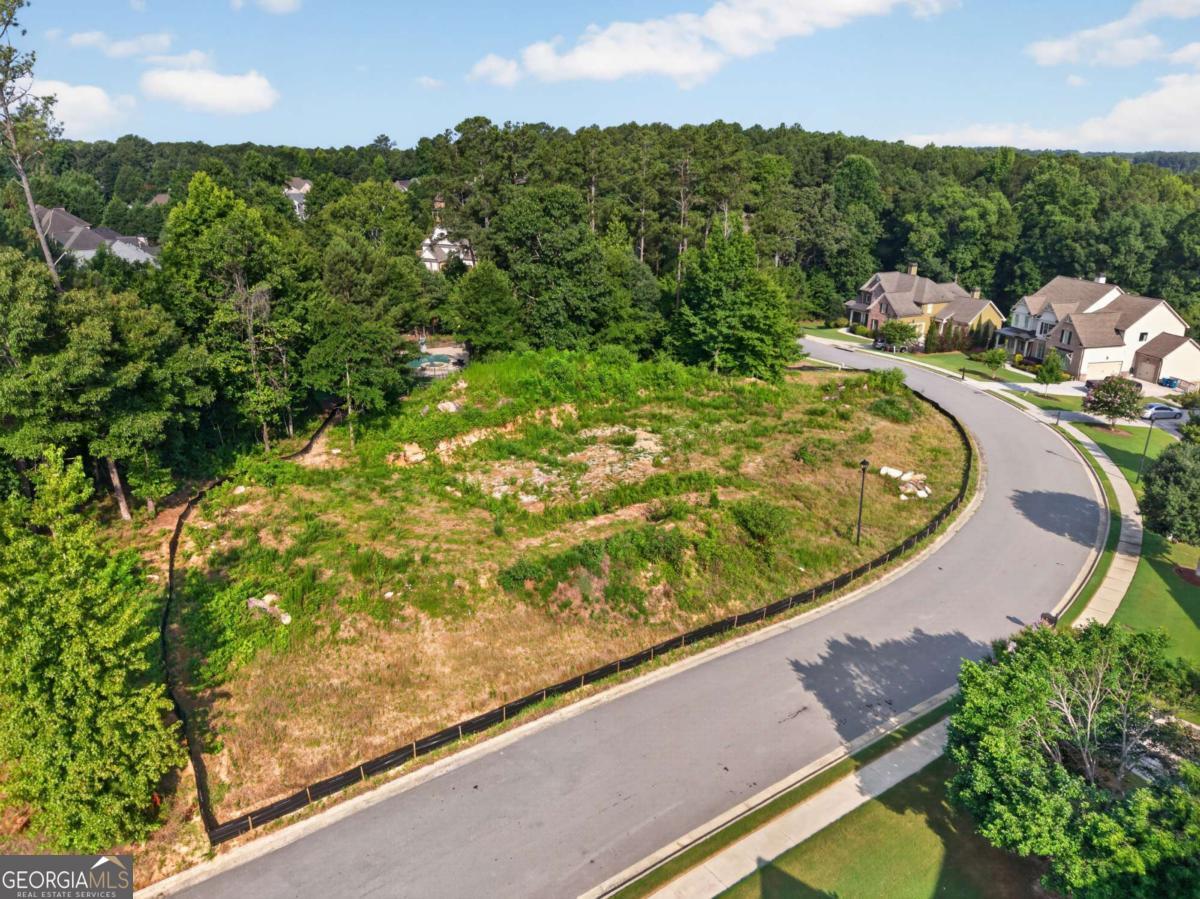 2643 Running River Court Property Photo 9