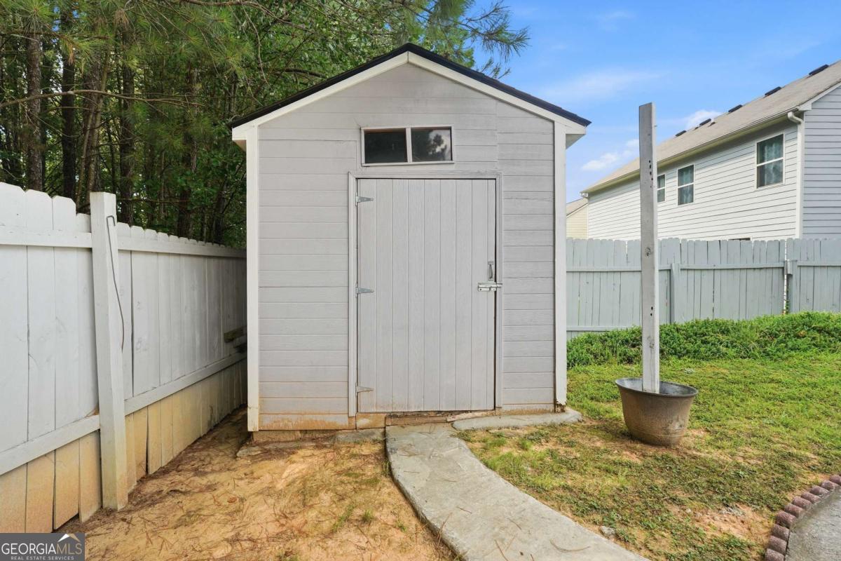 1736 Stoney Chase Drive Property Photo 40
