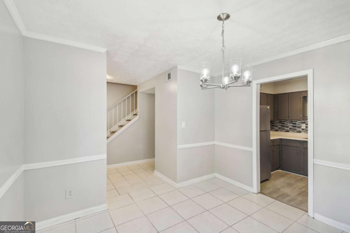 6429 Woodstone Way Property Photo 6