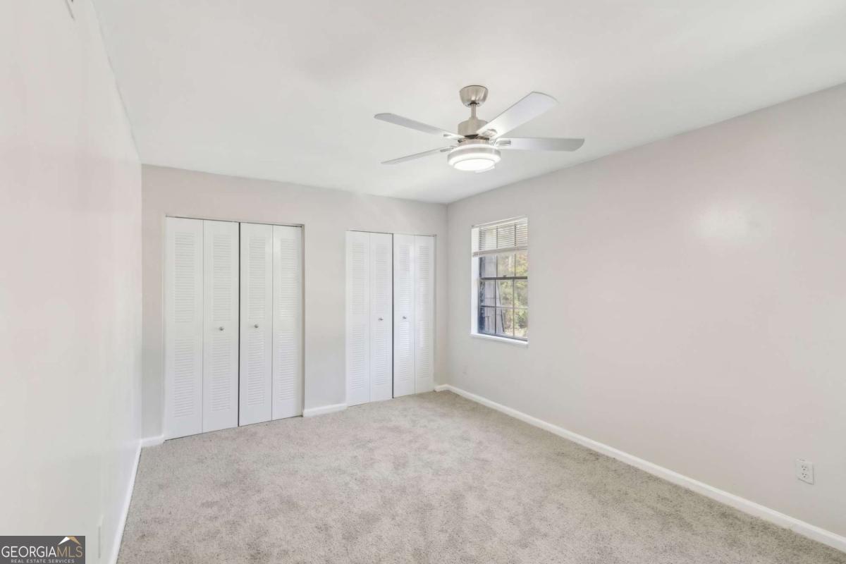 6429 Woodstone Way Property Photo 12