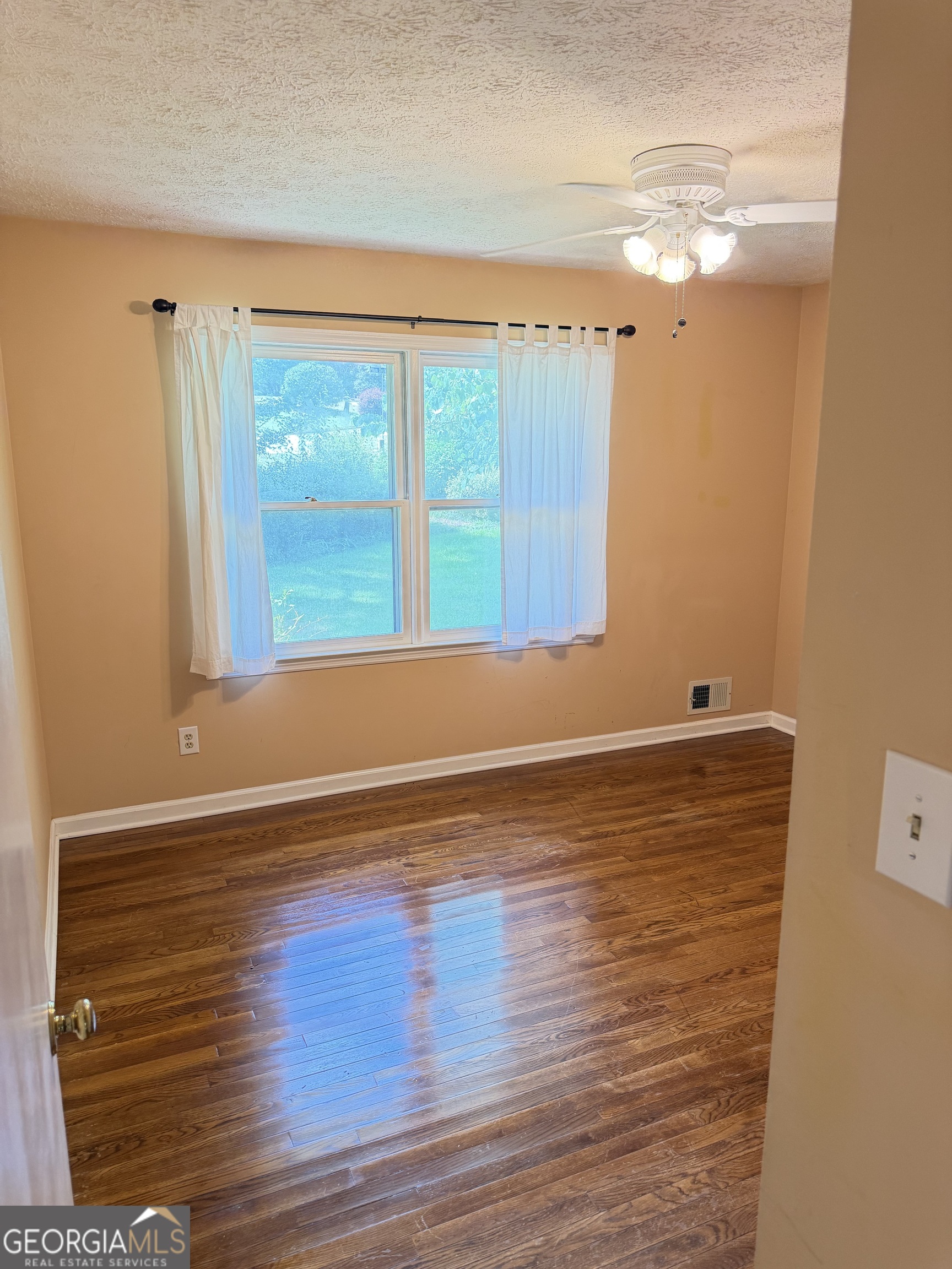 119 Cumberland Road Property Photo 18